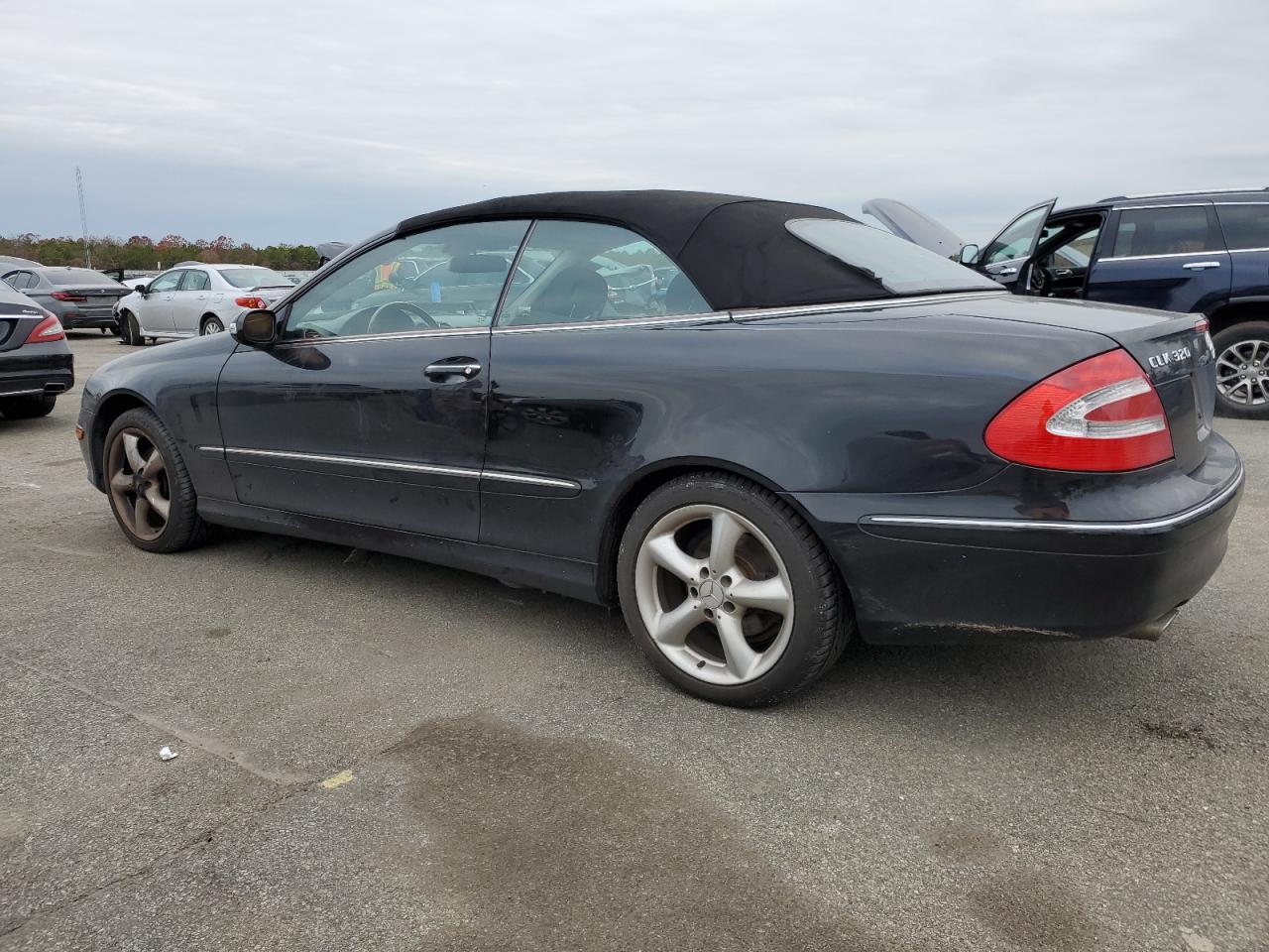 2005 Mercedes-benz Clk 320 Черный vin: WDBTK65GX5T035018