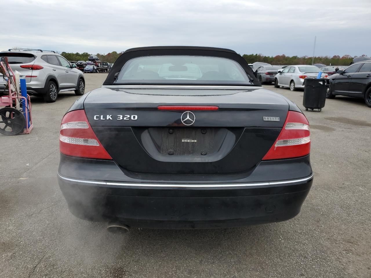 2005 Mercedes-benz Clk 320 Черный vin: WDBTK65GX5T035018