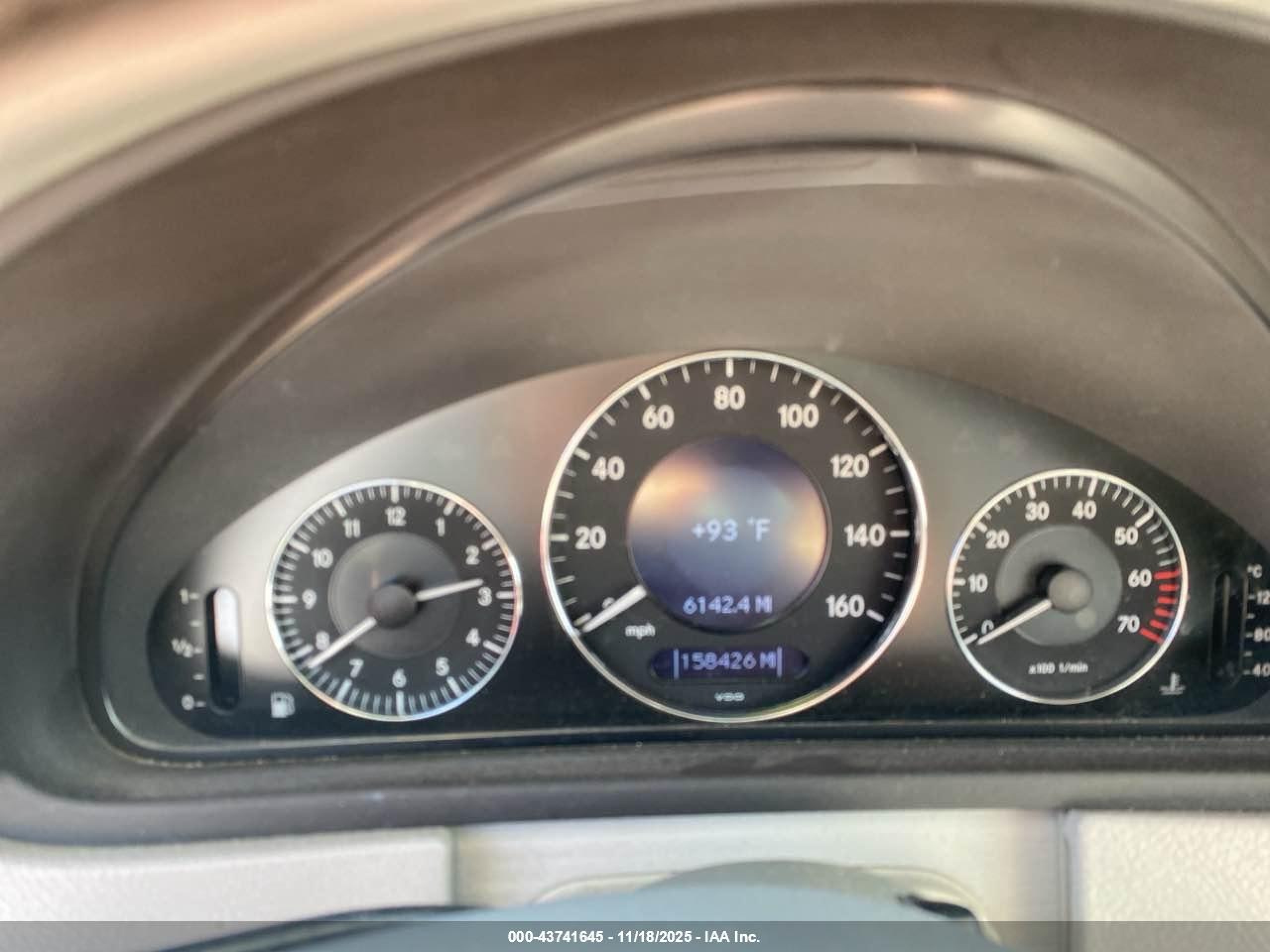 2005 Mercedes-benz Clk 320   Silver vin: WDBTK65GX5T052787