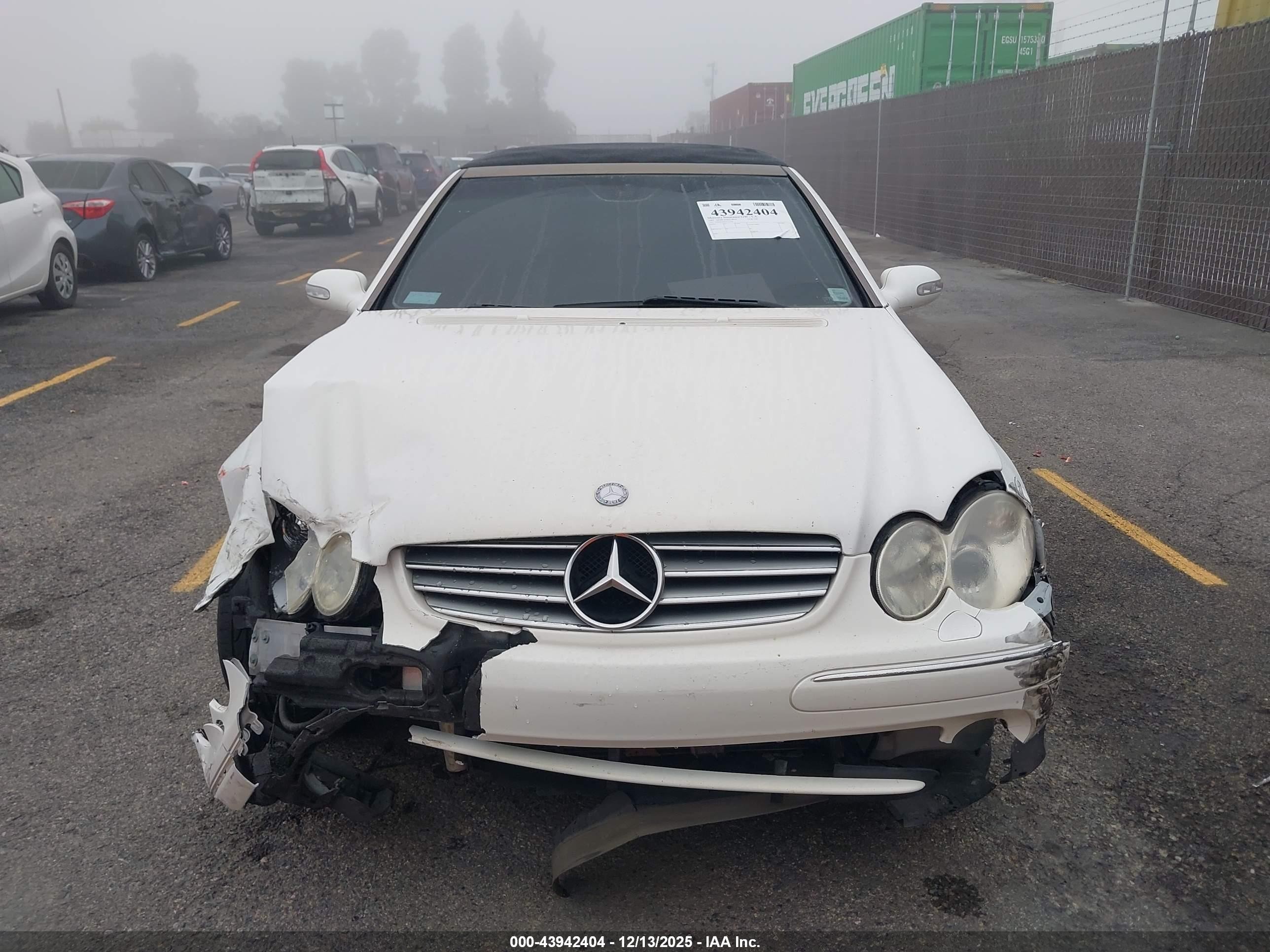 2005 Mercedes-benz Clk 320   White vin: WDBTK65J15F131789
