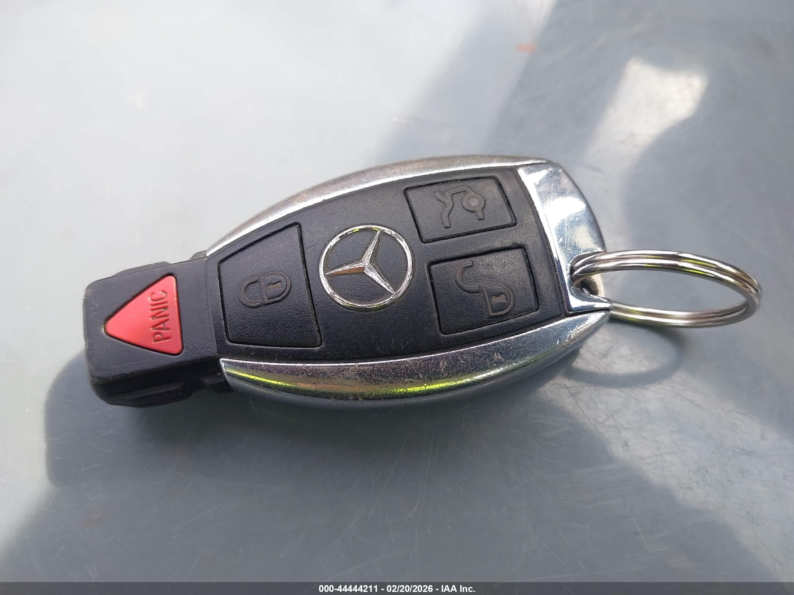 2005 Mercedes-benz Clk 320   Black vin: WDBTK65J25F160833