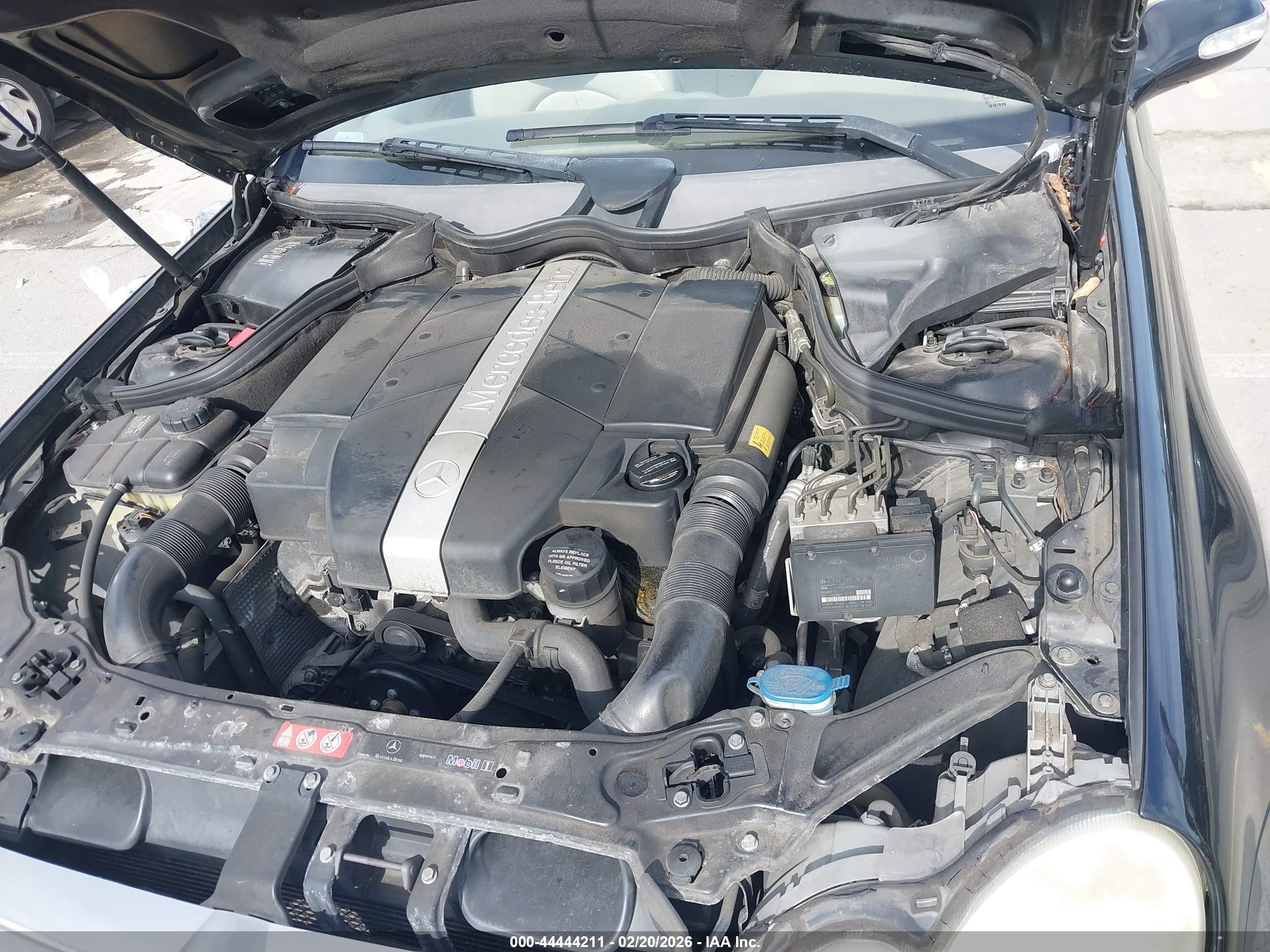 2005 Mercedes-benz Clk 320   Black vin: WDBTK65J25F160833