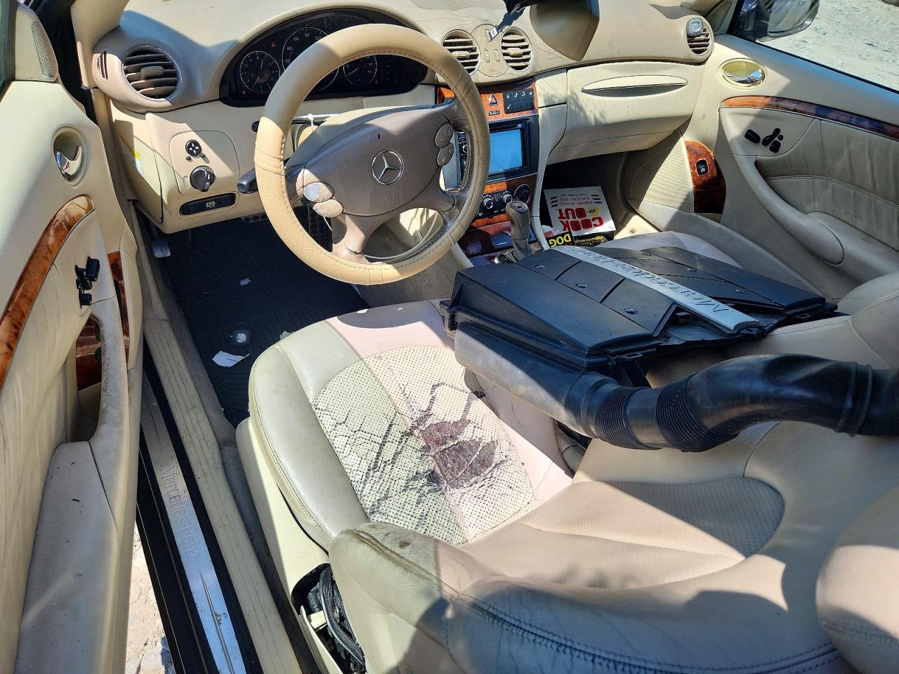 2005 Mercedes-benz Clk 320 Black vin: WDBTK65J45F120804