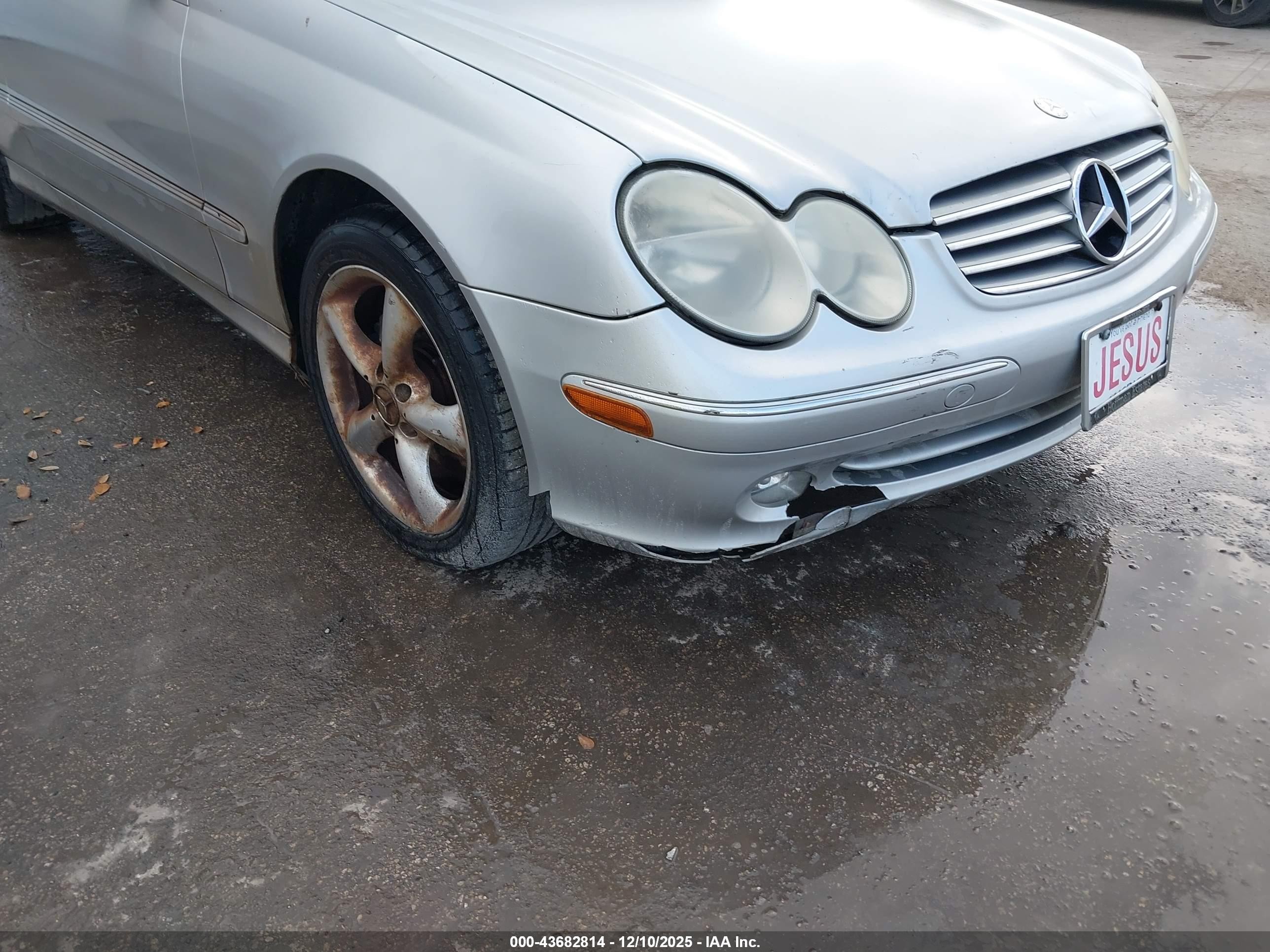 2005 Mercedes-benz Clk 320   Silver vin: WDBTK65J65F139922