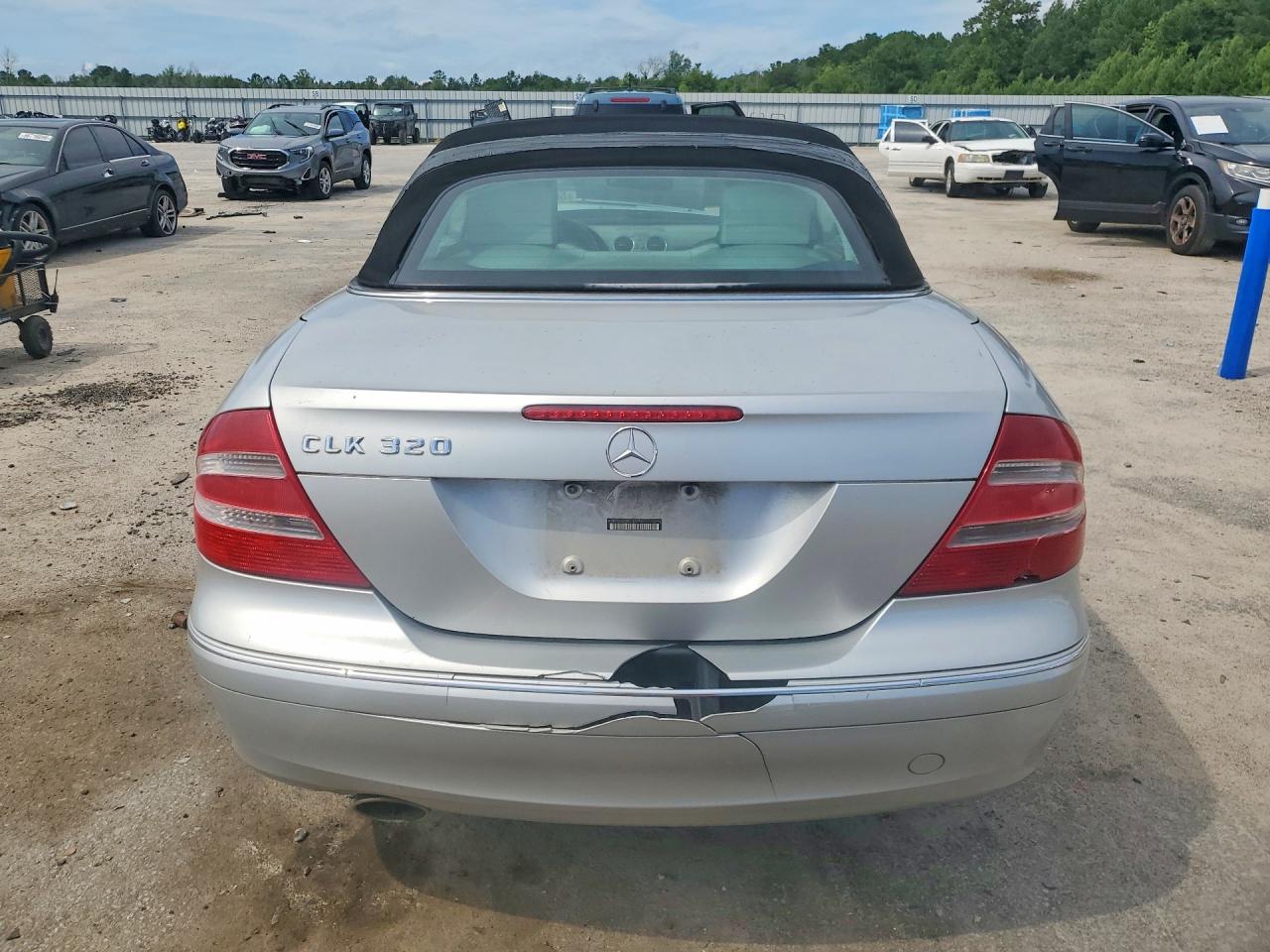 2005 Mercedes-benz Clk 320 Silver vin: WDBTK65J75F131747