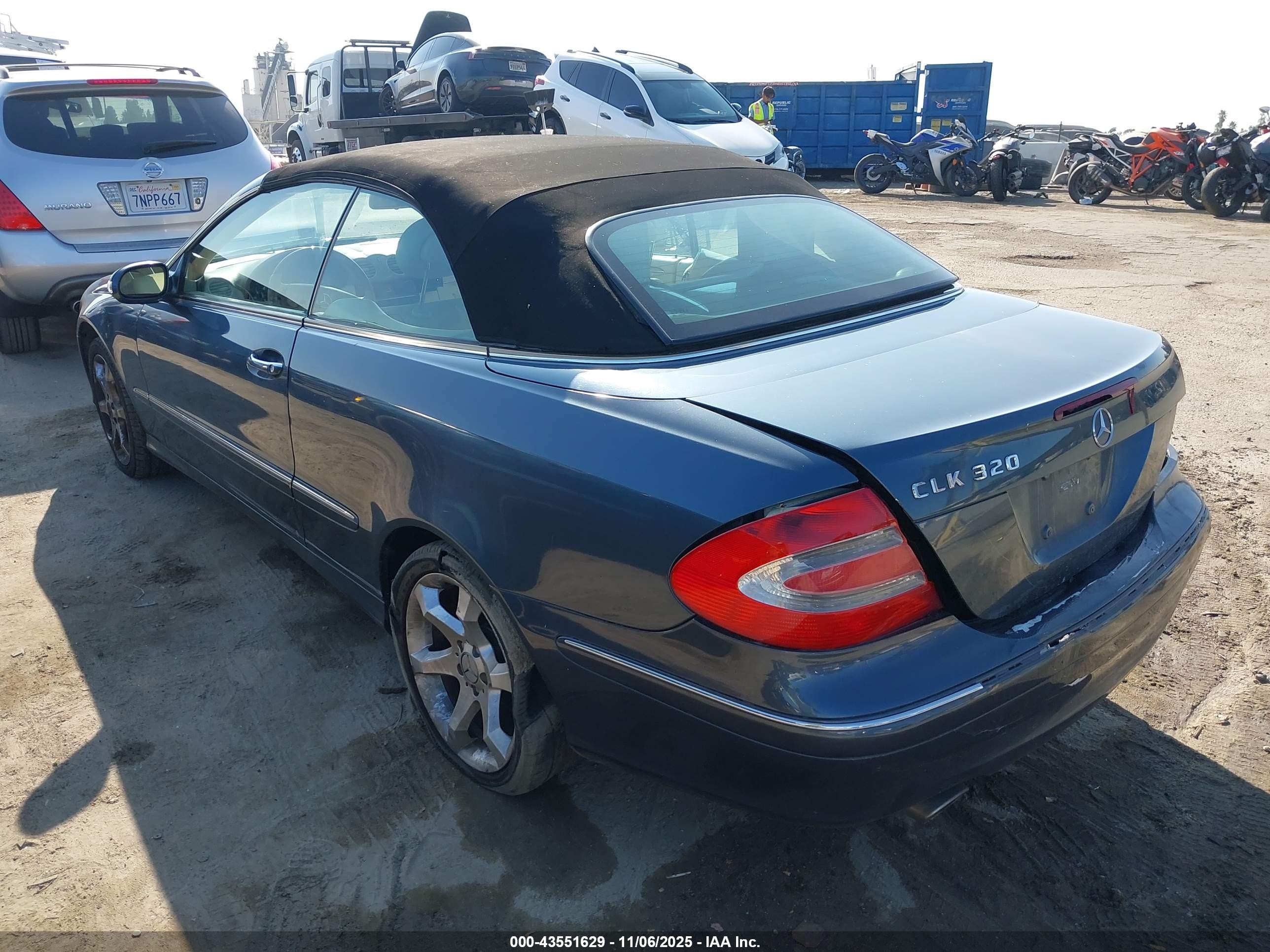 2005 Mercedes-benz Clk 320   Синий vin: WDBTK65JX5F140278