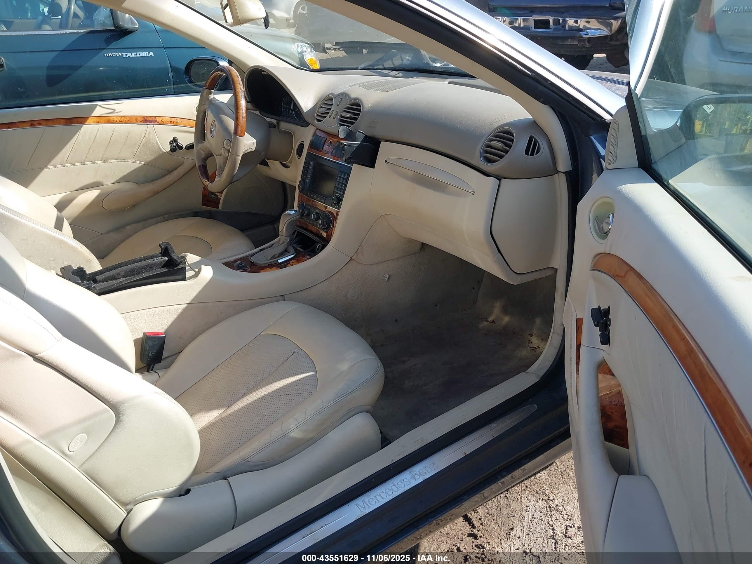 2005 Mercedes-benz Clk 320   Синий vin: WDBTK65JX5F140278
