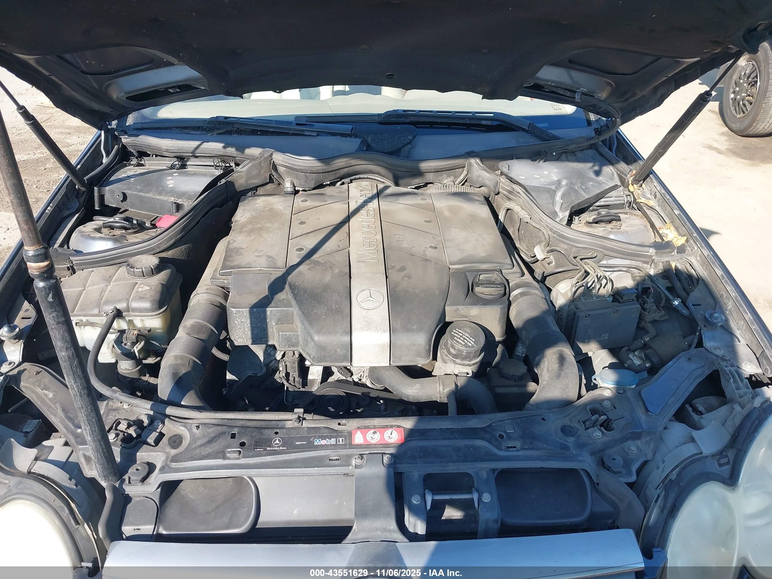 2005 Mercedes-benz Clk 320   Синий vin: WDBTK65JX5F140278