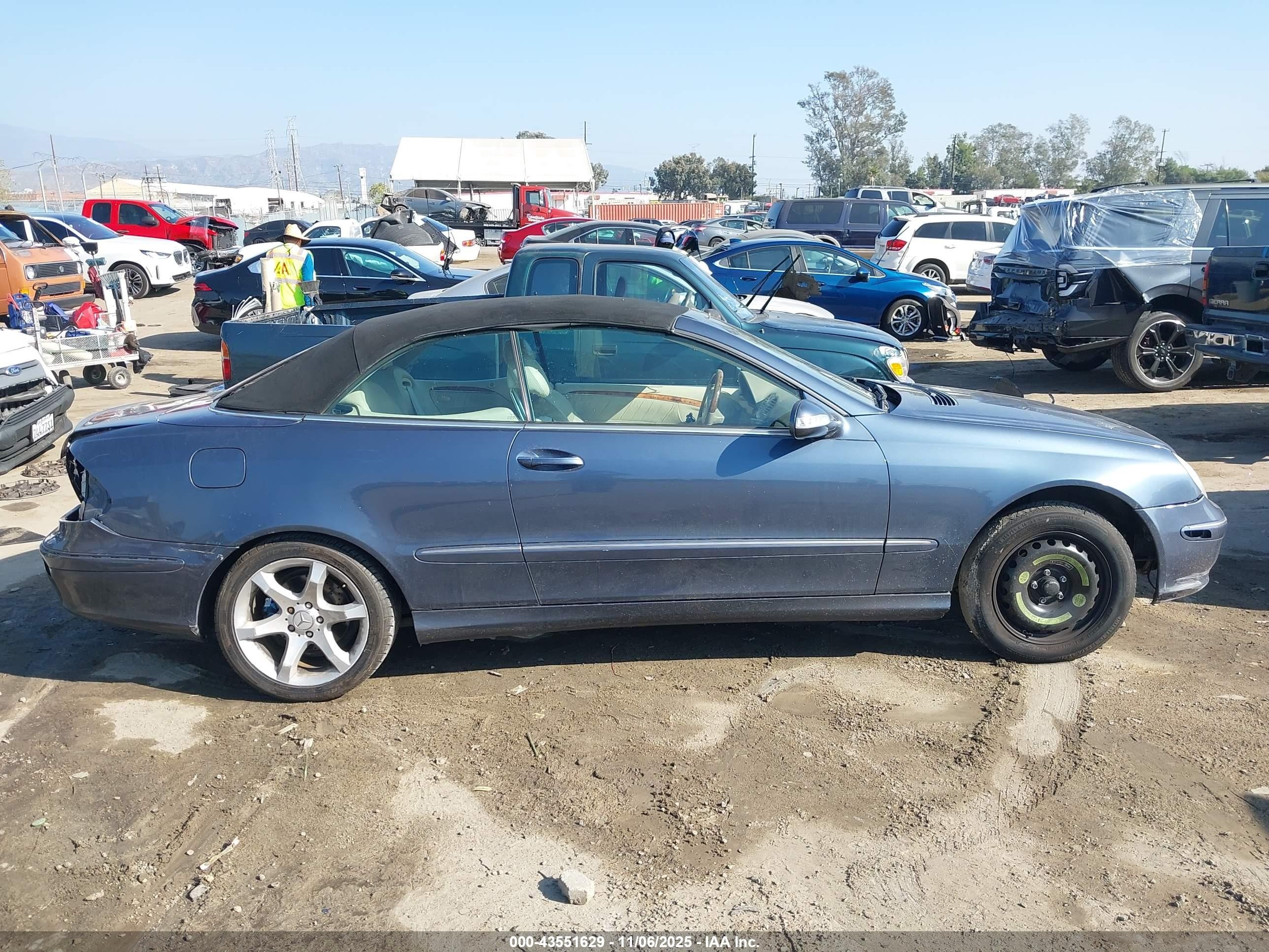 2005 Mercedes-benz Clk 320   Синий vin: WDBTK65JX5F140278