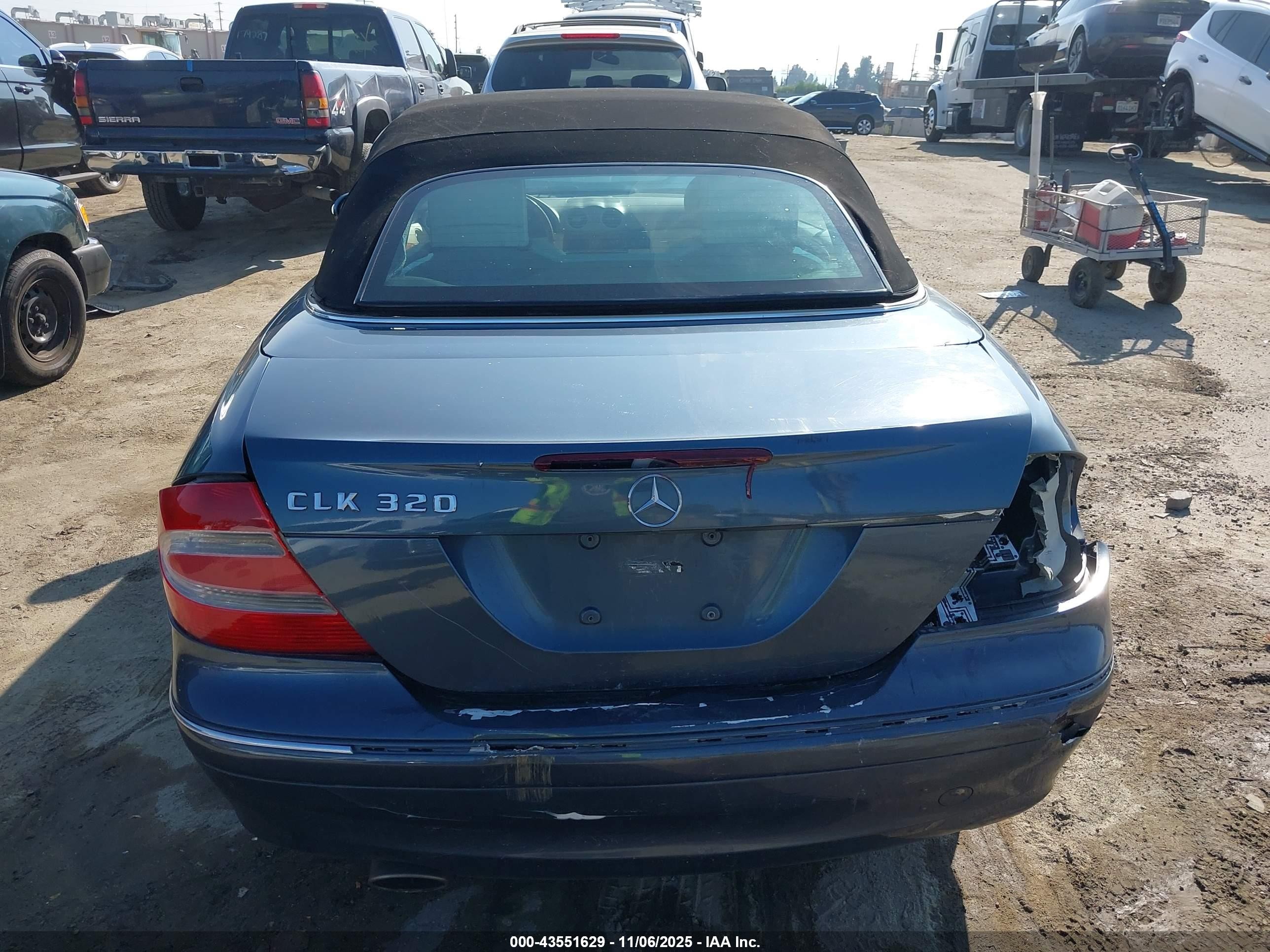 2005 Mercedes-benz Clk 320   Синий vin: WDBTK65JX5F140278