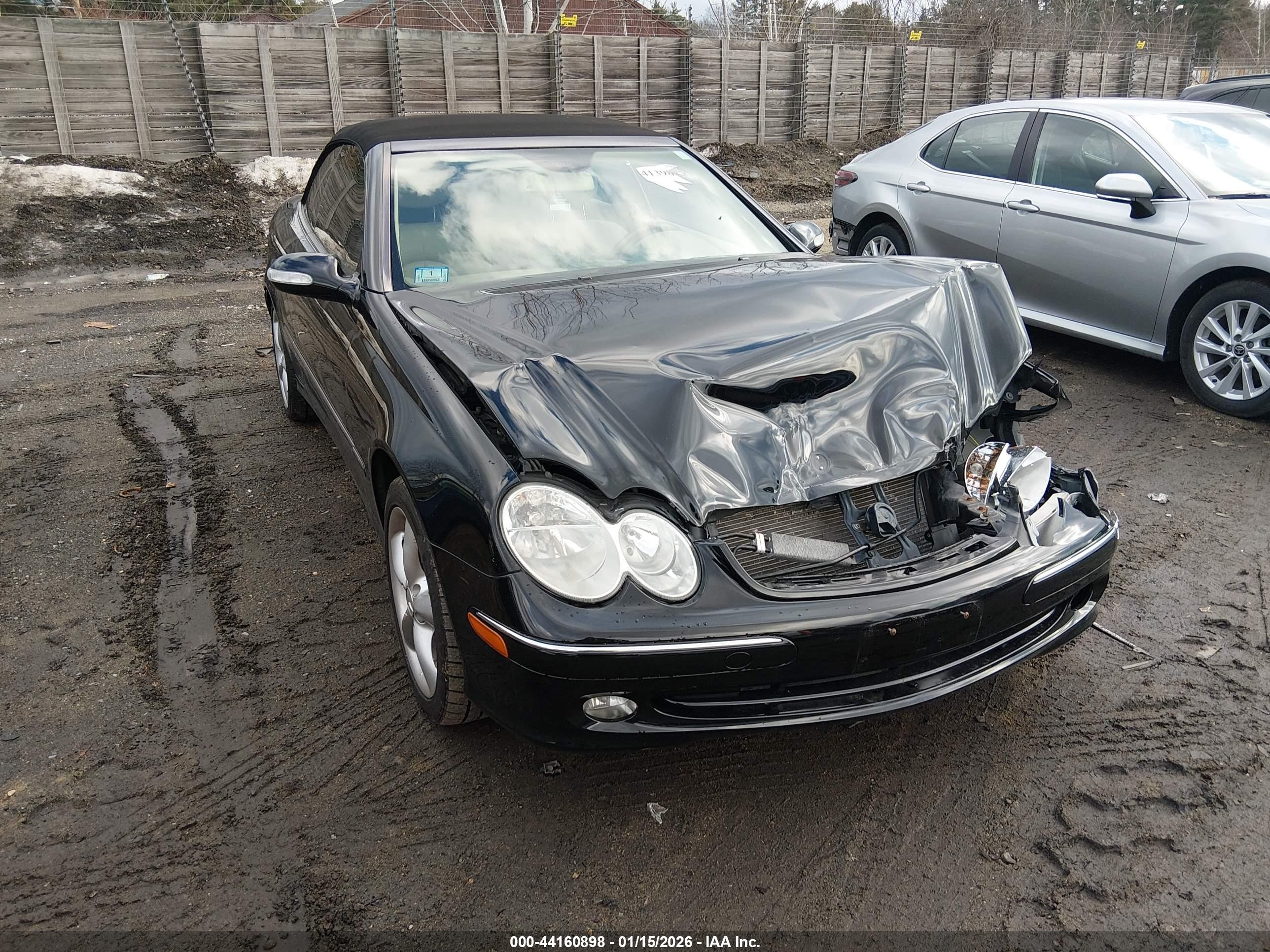 2005 Mercedes-benz Clk 320   Black vin: WDBTK65JX5F147294