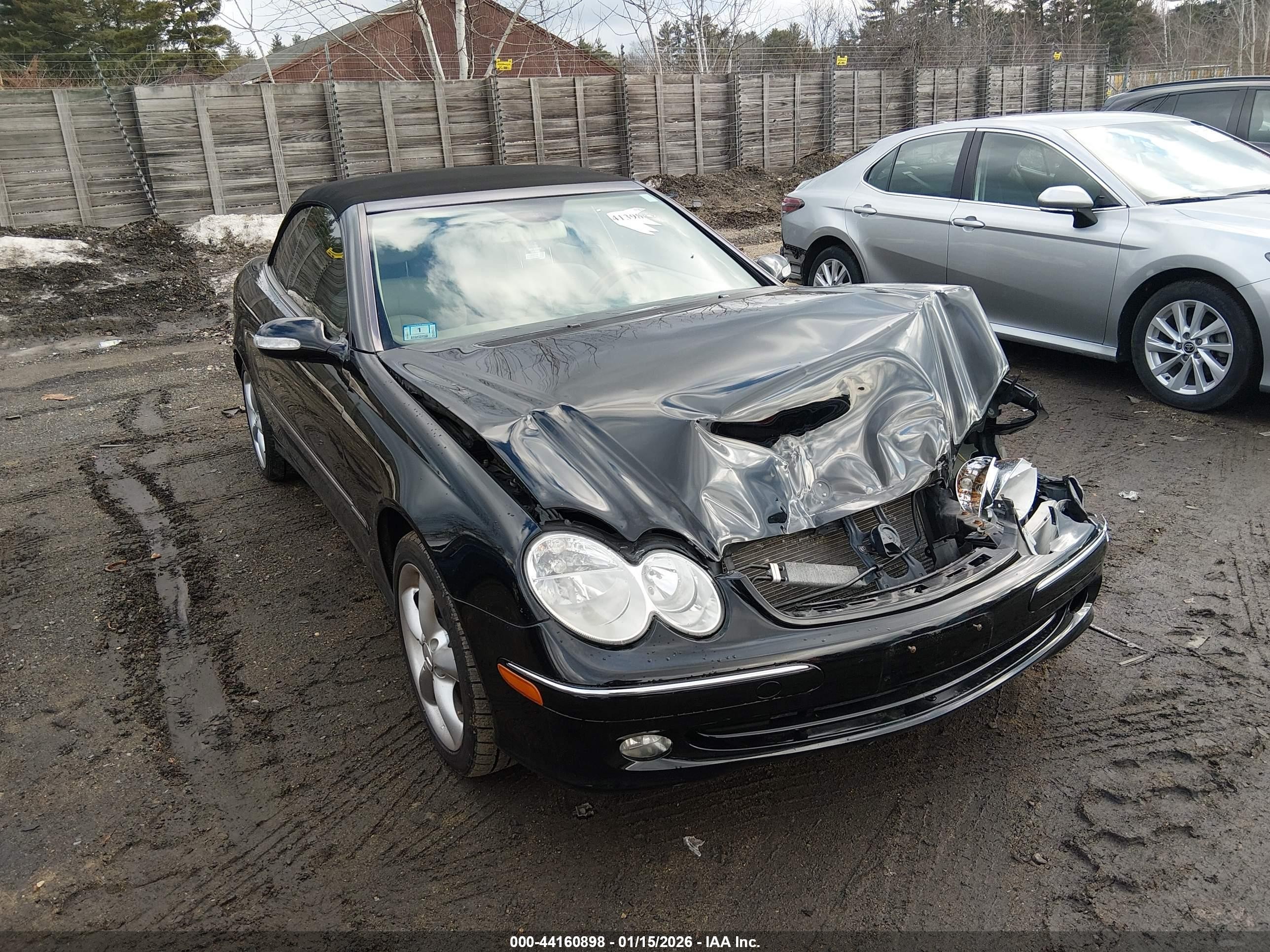 2005 Mercedes-benz Clk 320   Black vin: WDBTK65JX5F147294