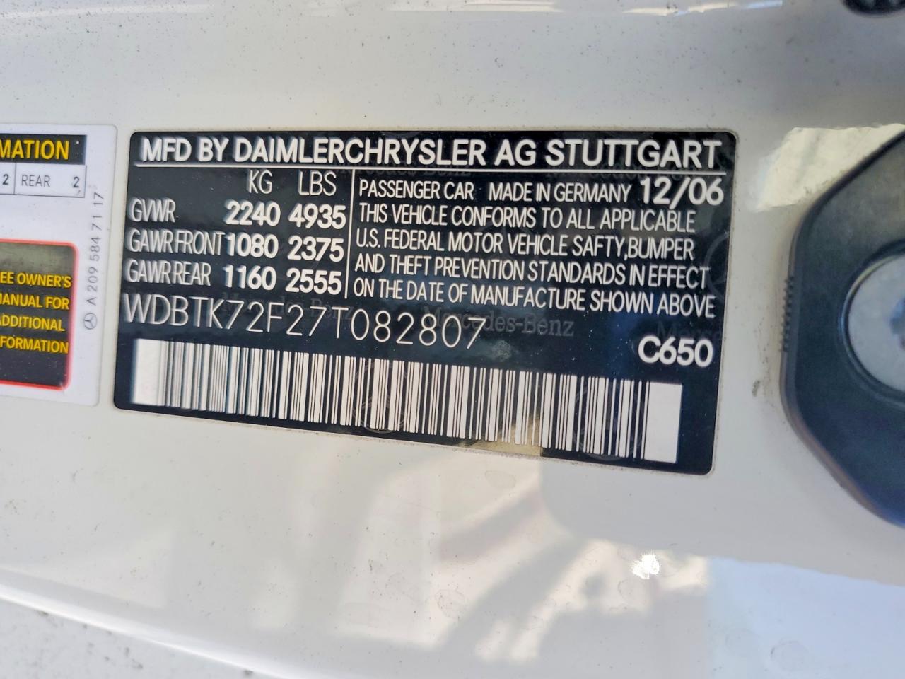 2007 Mercedes-benz Clk 550 White vin: WDBTK72F27T082807