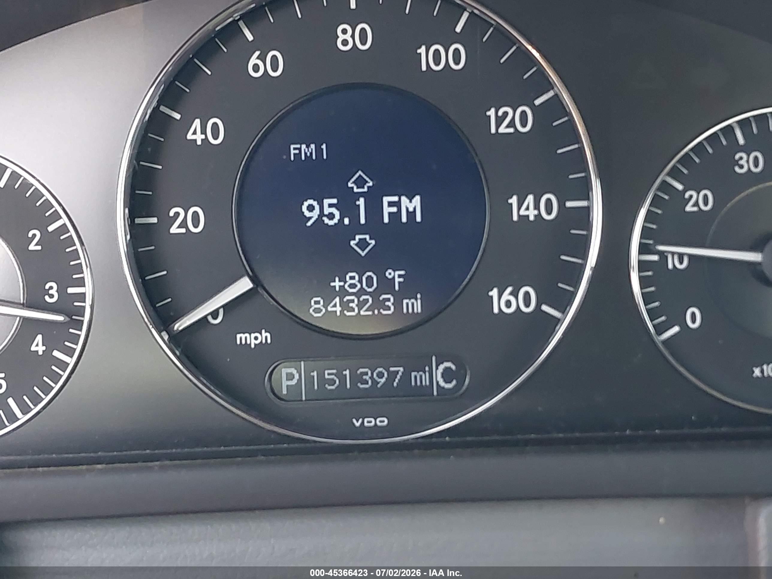 2007 Mercedes-benz Clk 550 Silver vin: WDBTK72F57T076869