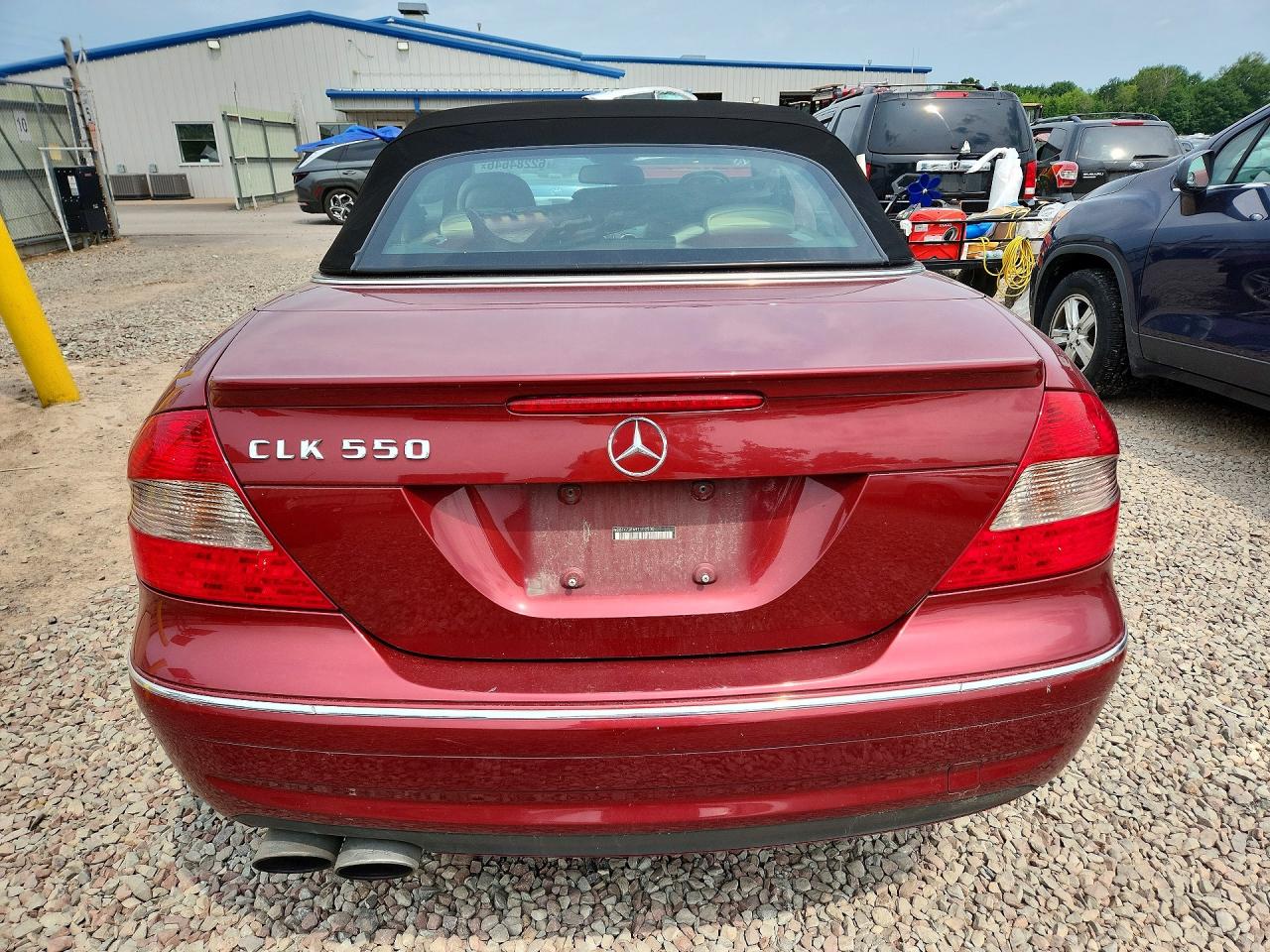2009 Mercedes-benz Clk 550 Red vin: WDBTK72F69T102530