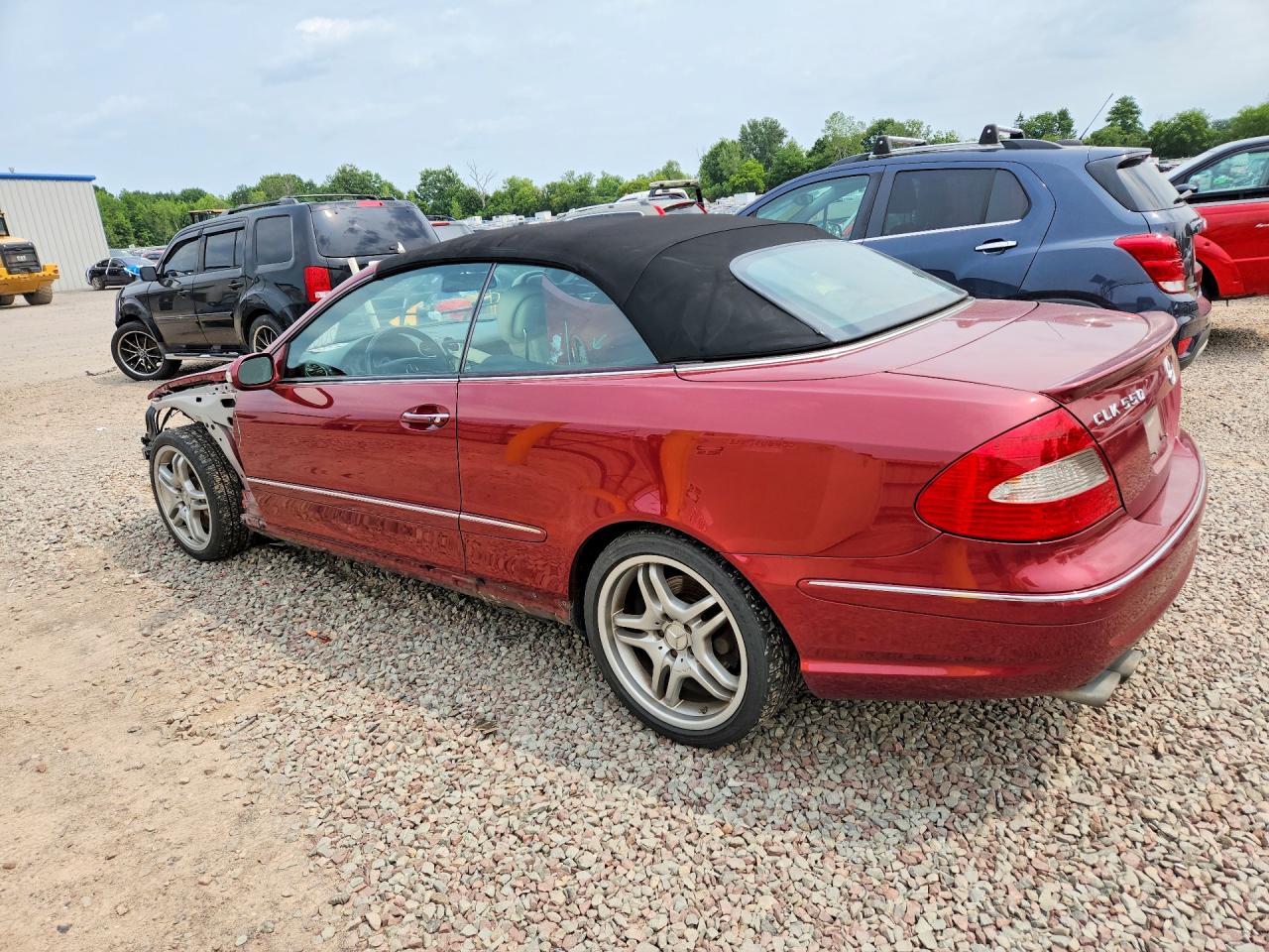 2009 Mercedes-benz Clk 550 Red vin: WDBTK72F69T102530