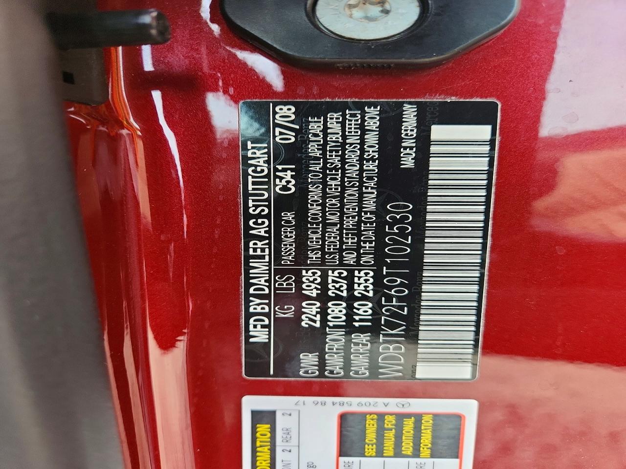 2009 Mercedes-benz Clk 550 Red vin: WDBTK72F69T102530
