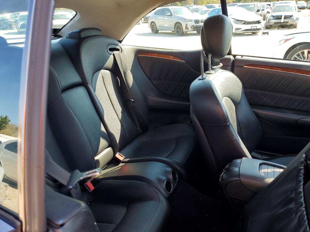 2009 Mercedes-benz Clk 550 Black vin: WDBTK72F79T101094