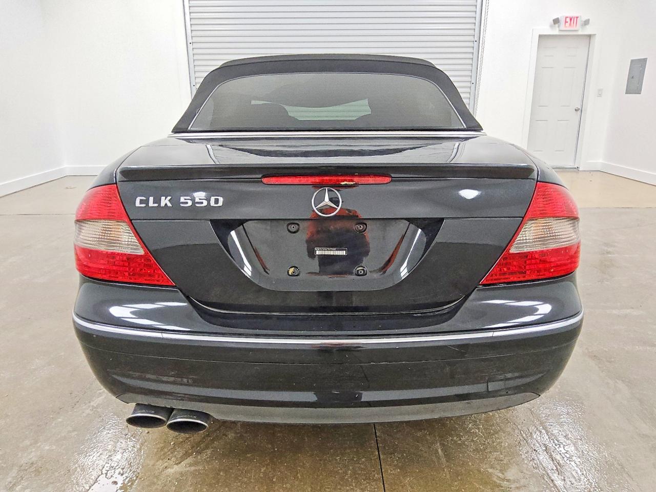 2007 Mercedes-benz Clk 550 Black vin: WDBTK72F87T075585