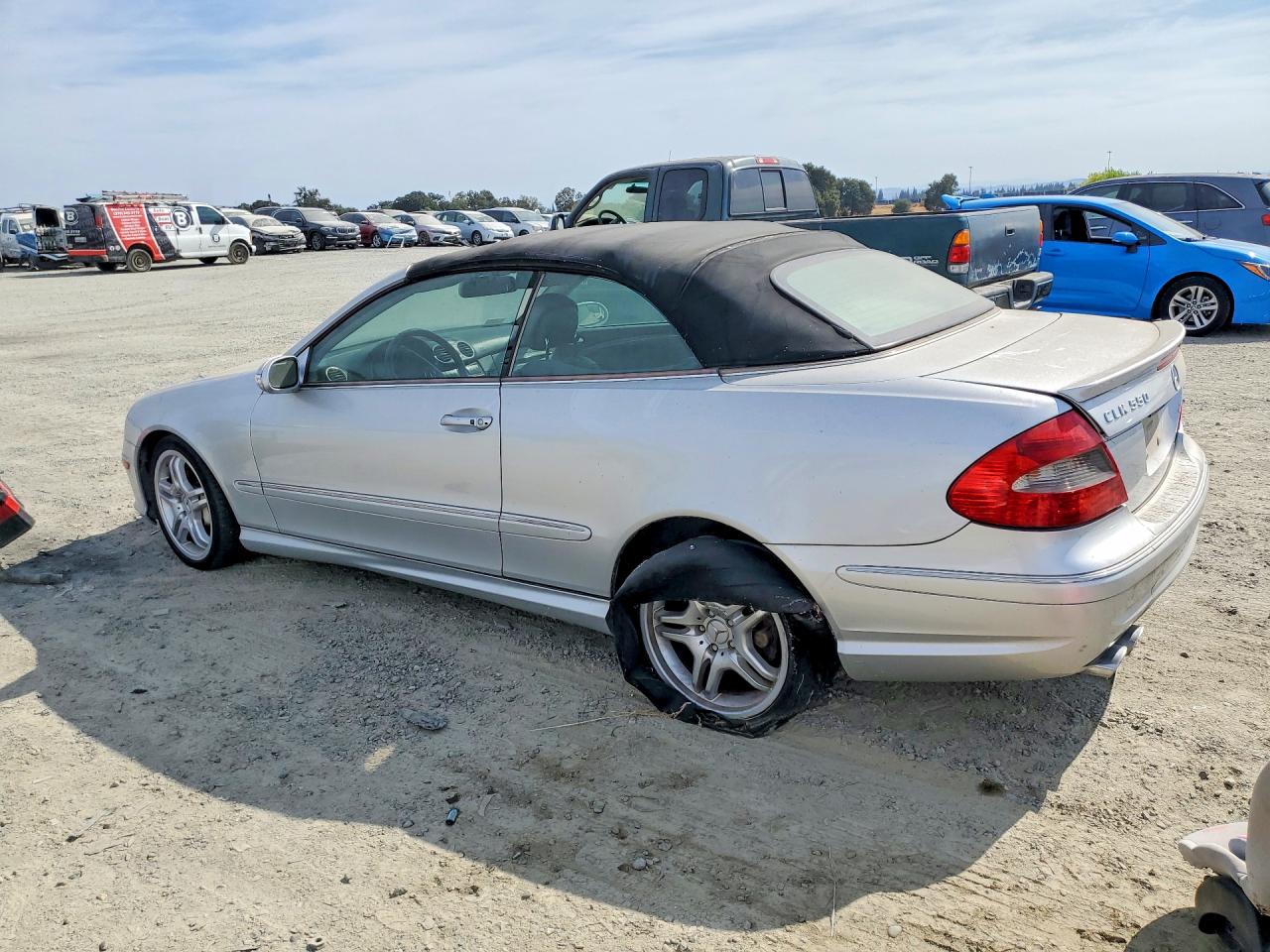2009 Mercedes-benz Clk 550 Silver vin: WDBTK72G89T101176