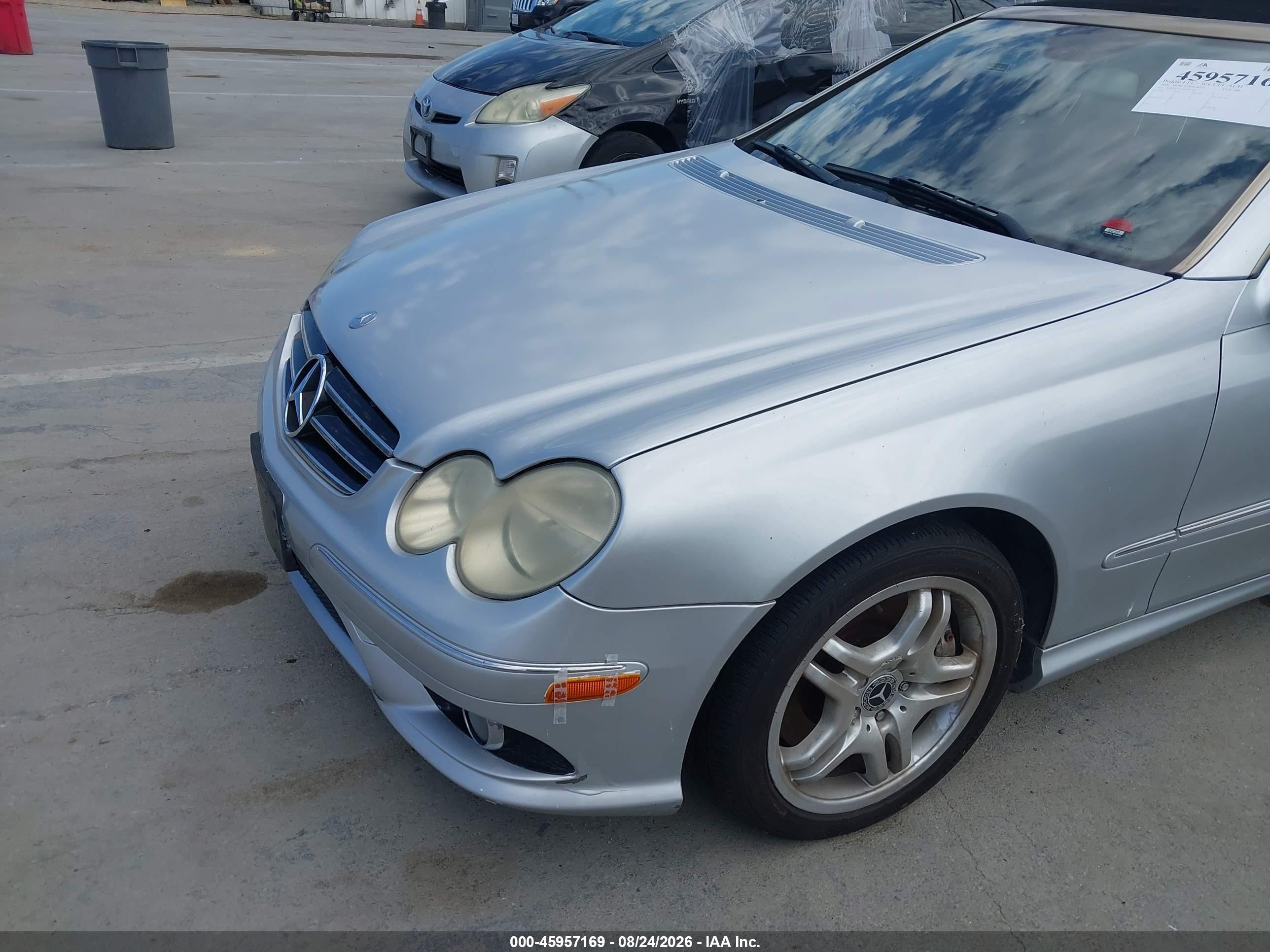 2006 Mercedes-benz Clk 500   Silver vin: WDBTK75G06T061456