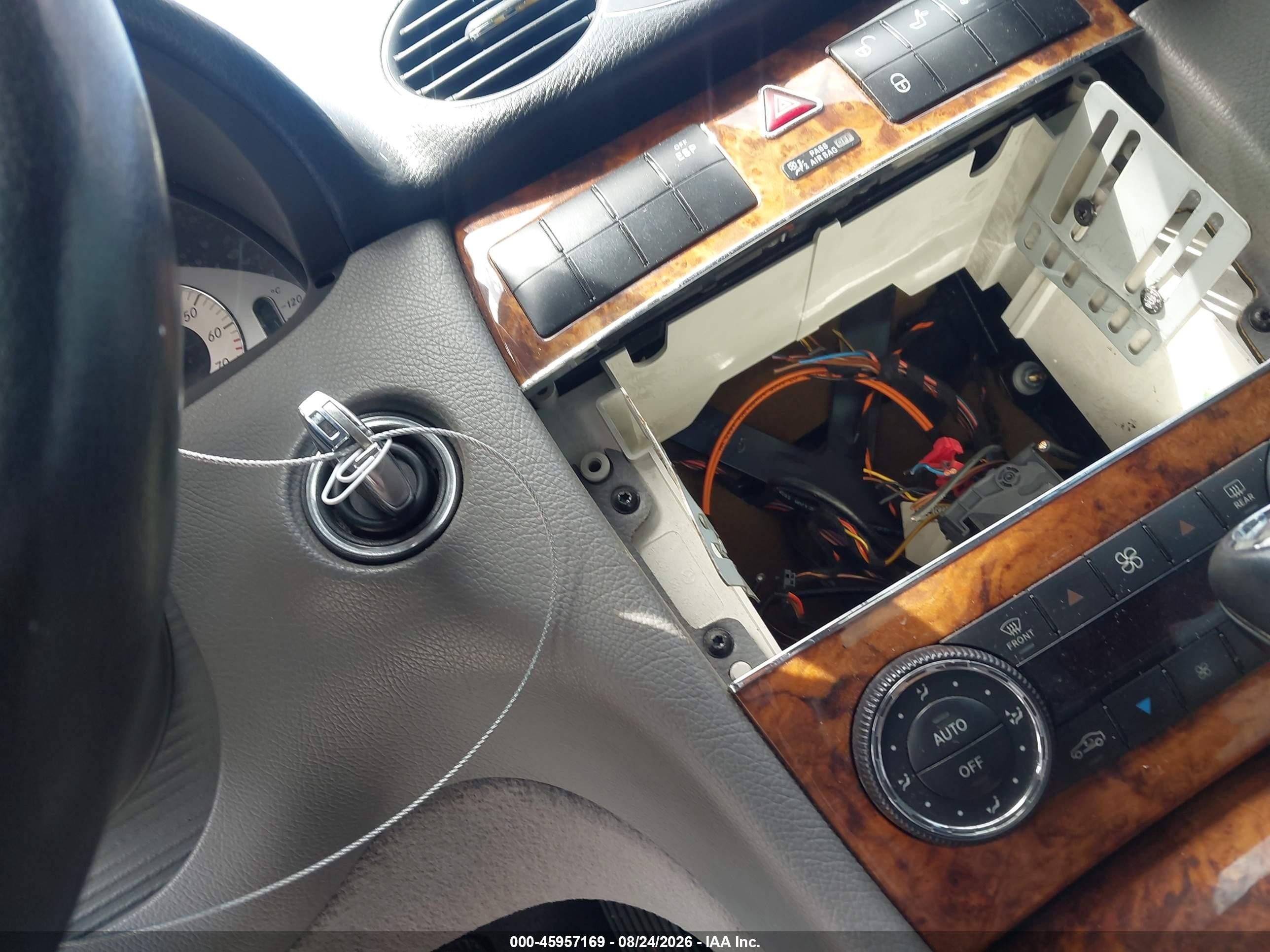 2006 Mercedes-benz Clk 500   Silver vin: WDBTK75G06T061456