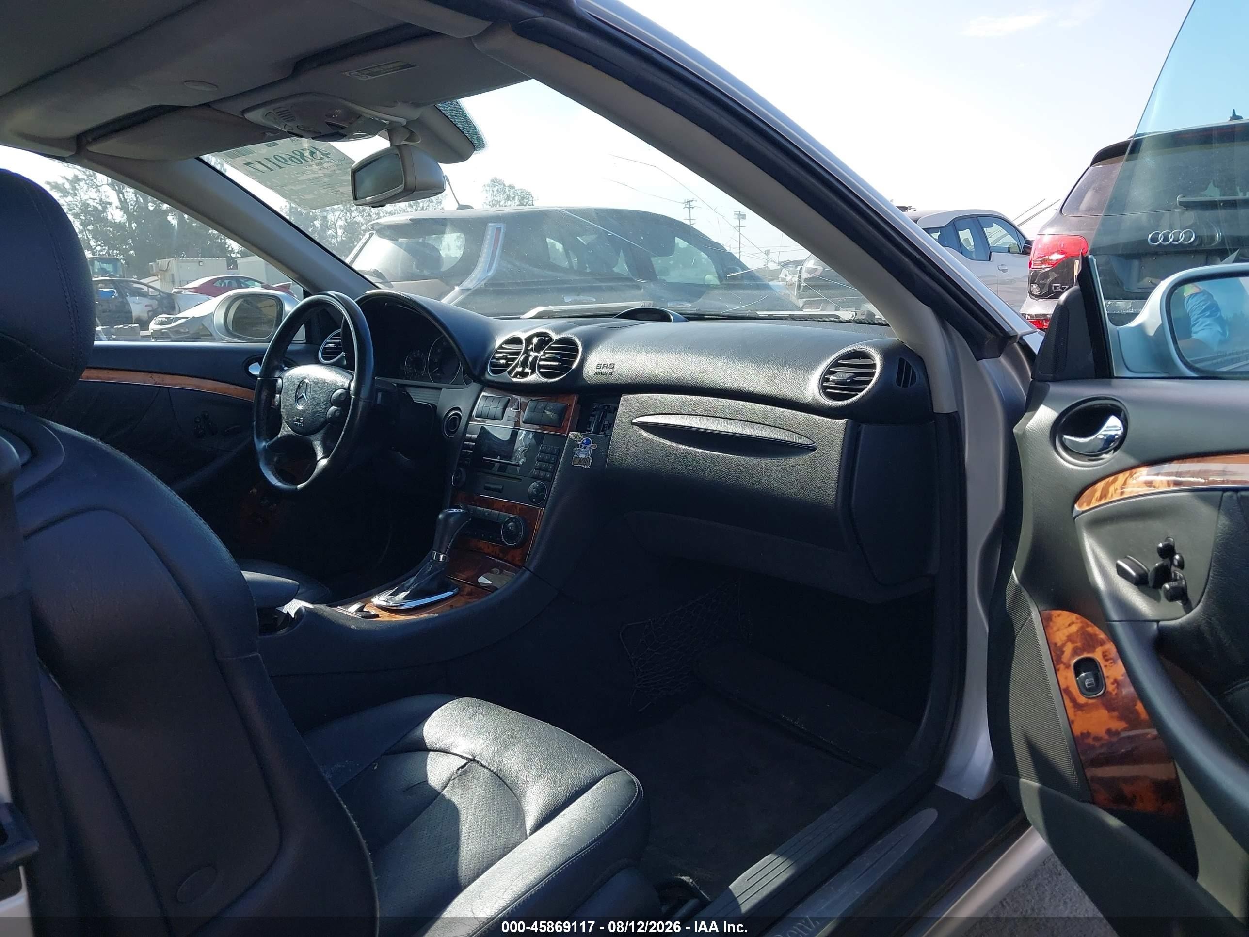 2005 Mercedes-benz Clk 500   Silver vin: WDBTK75G15T040047