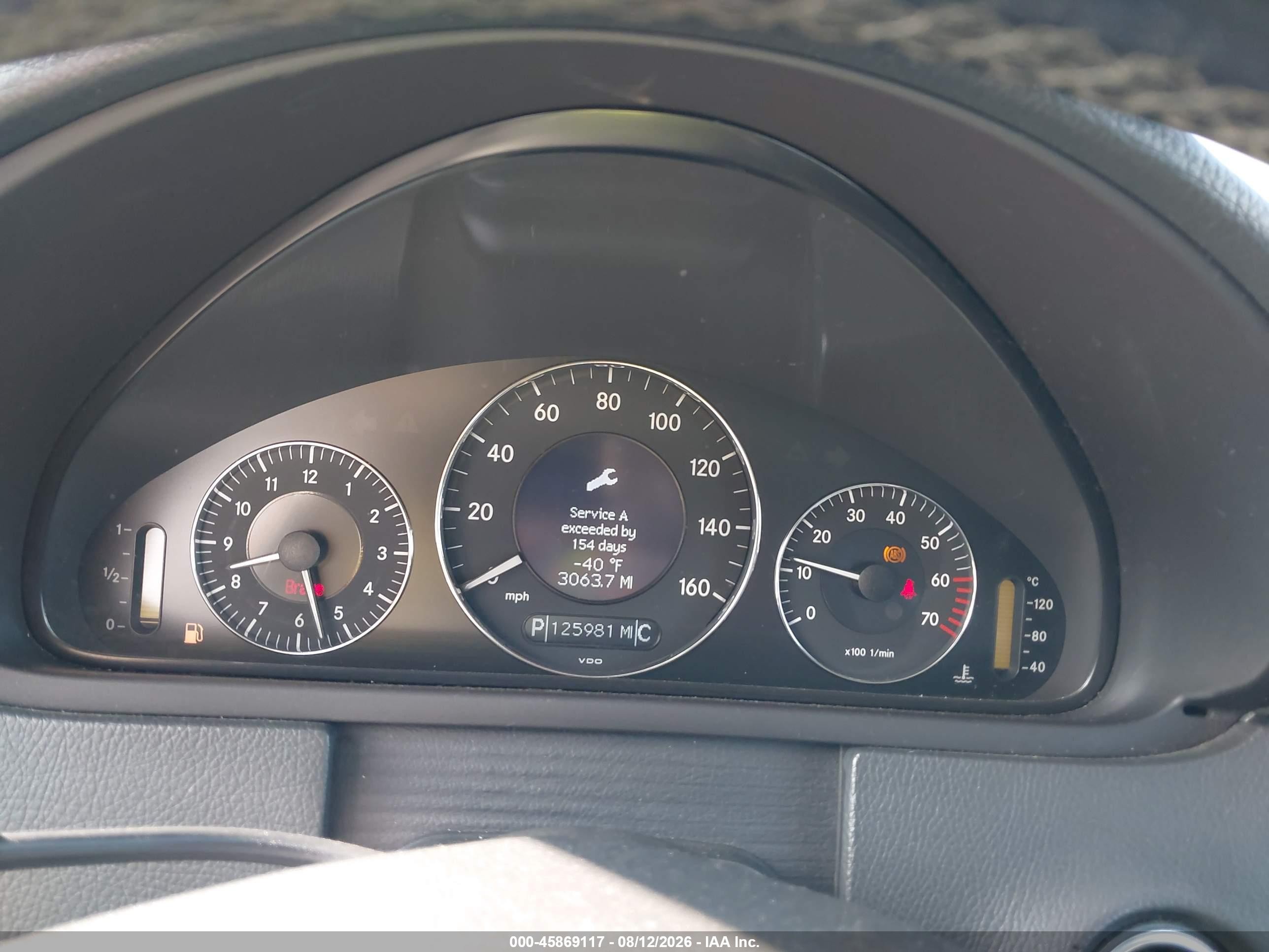 2005 Mercedes-benz Clk 500   Silver vin: WDBTK75G15T040047