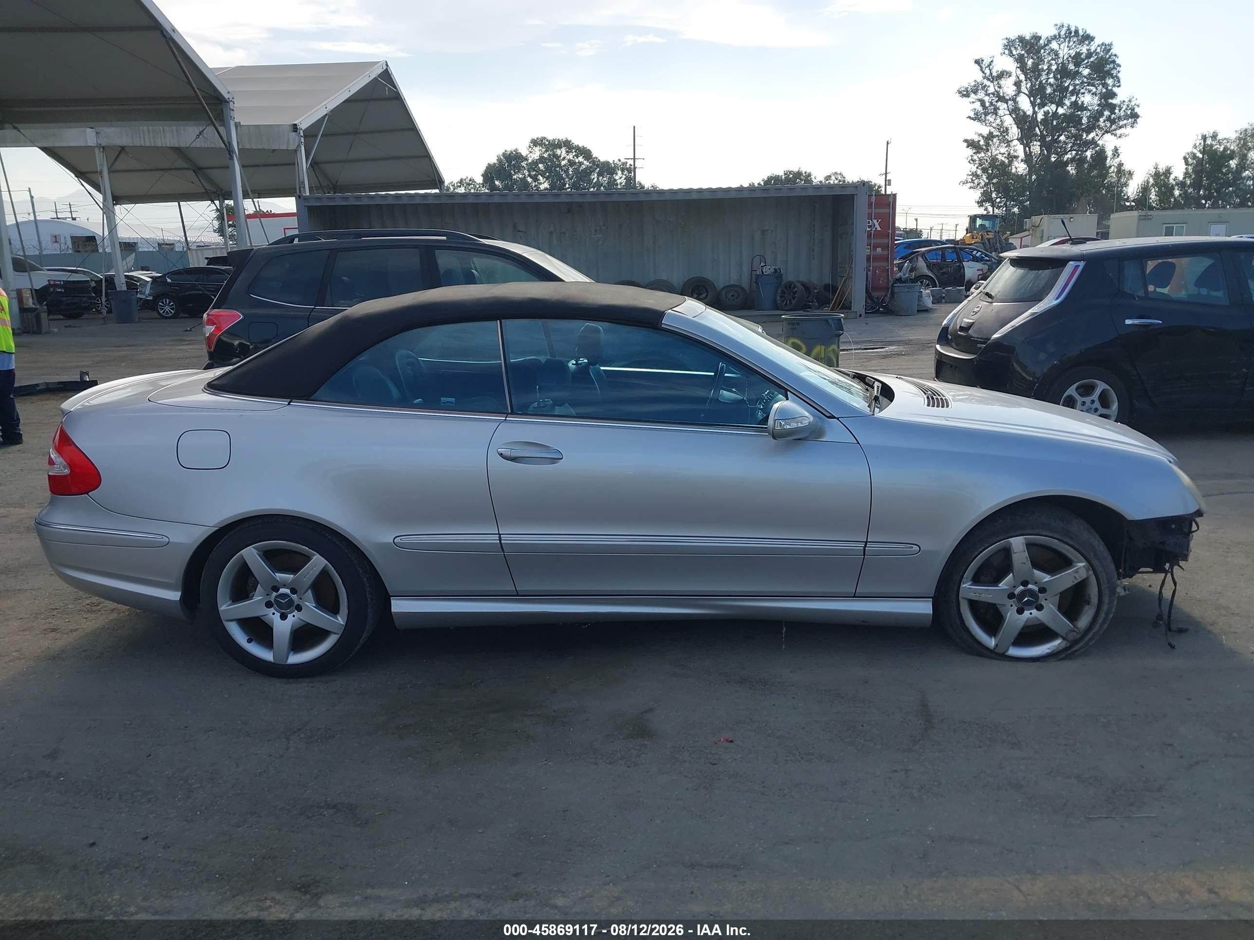 2005 Mercedes-benz Clk 500   Silver vin: WDBTK75G15T040047