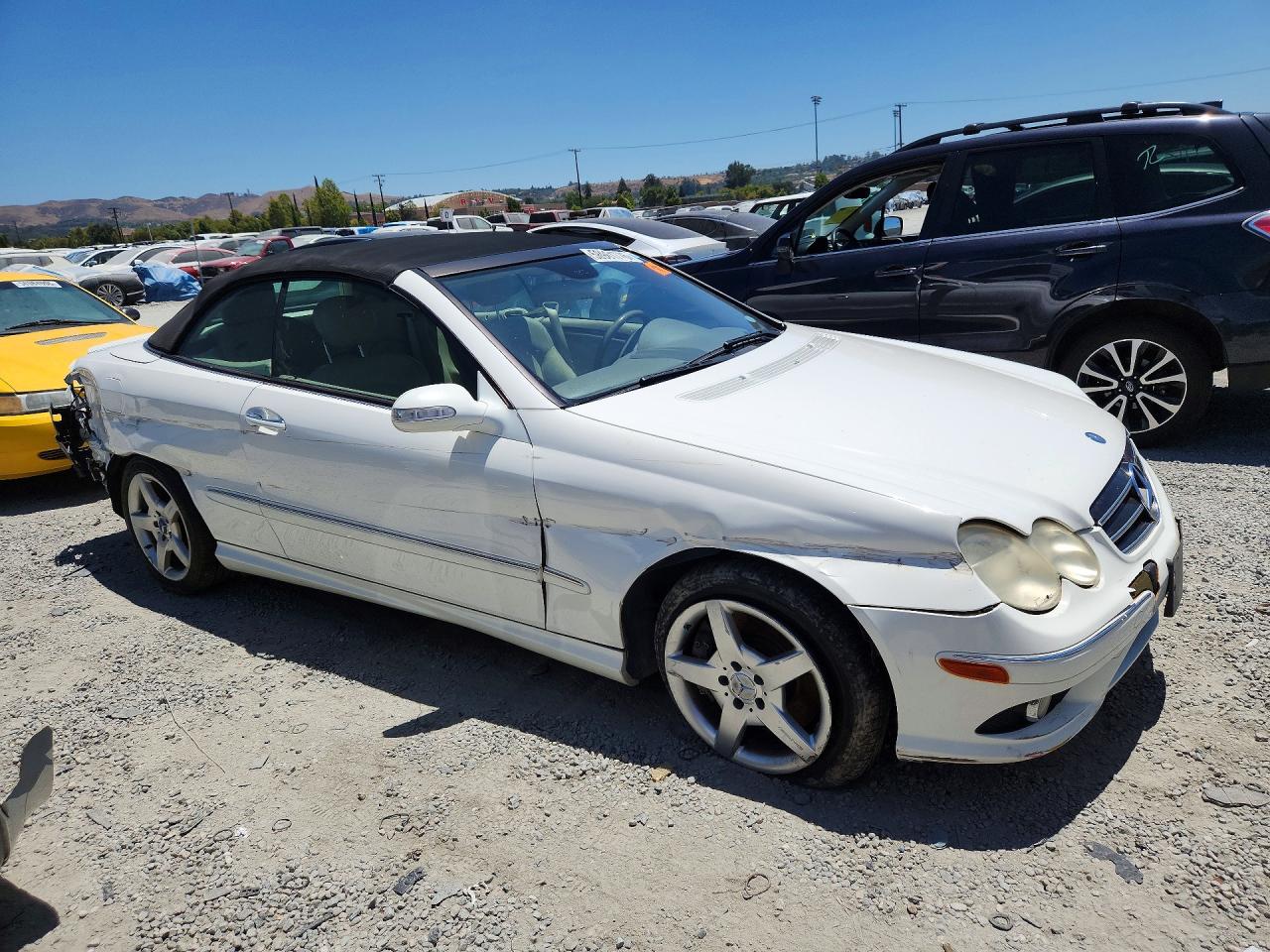 2006 Mercedes-benz Clk 500 White vin: WDBTK75G16T056816