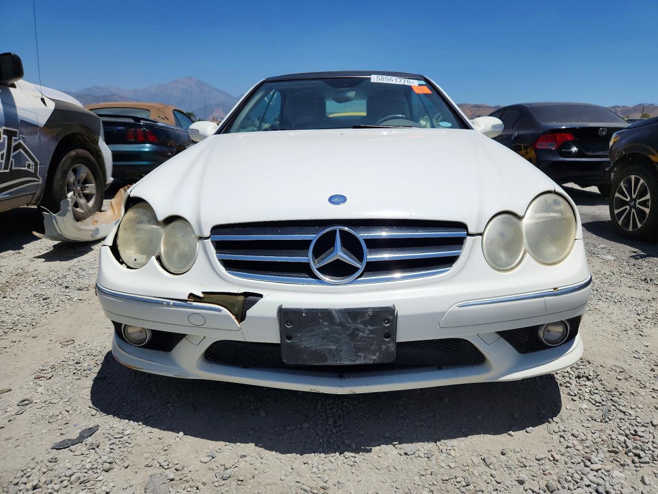 2006 Mercedes-benz Clk 500 White vin: WDBTK75G16T056816