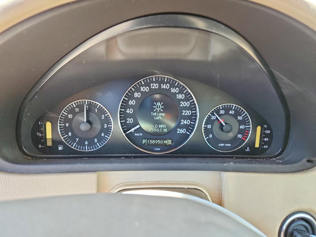2006 Mercedes-benz Clk 500 White vin: WDBTK75G16T056816