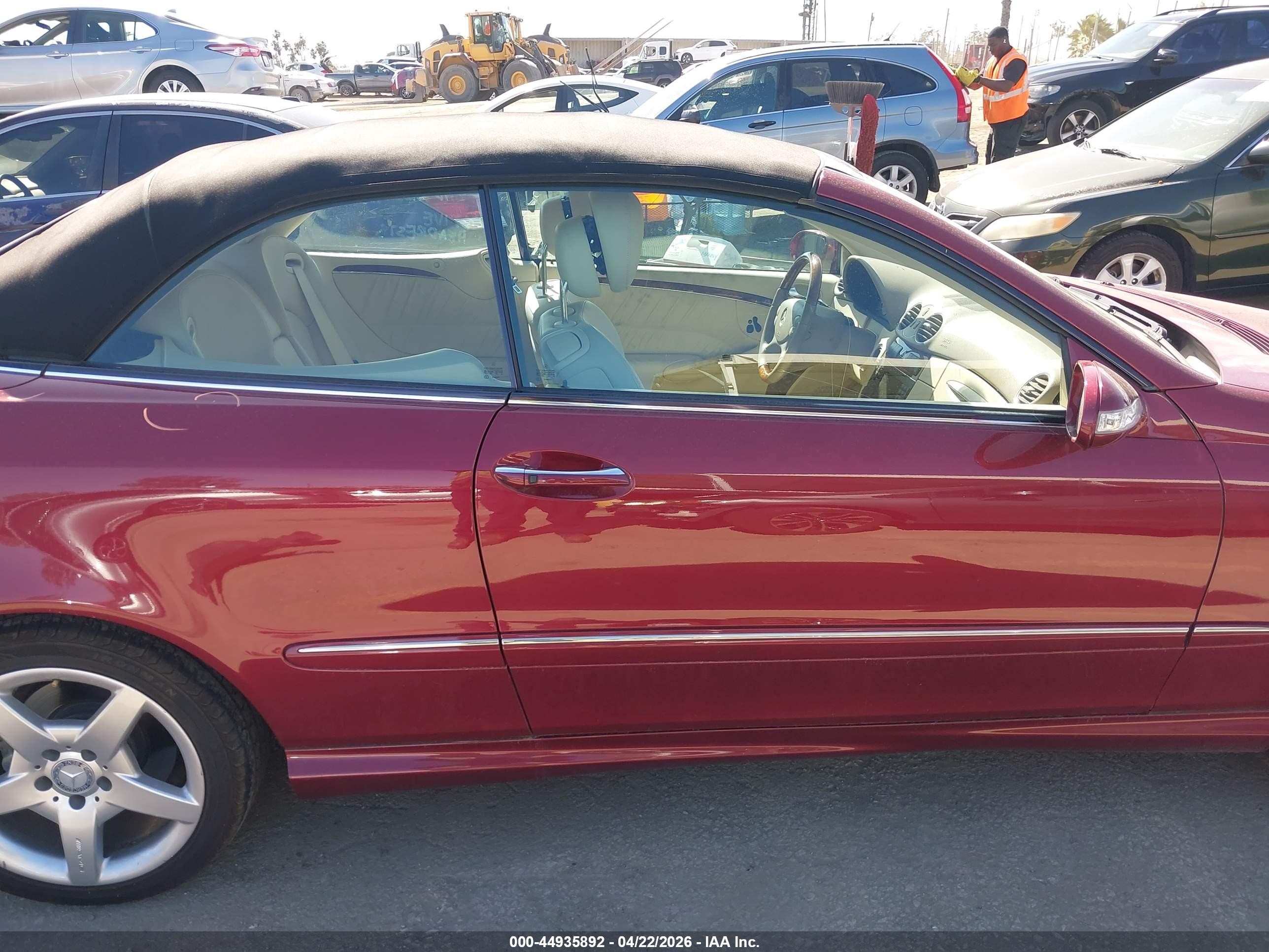 2006 Mercedes-benz Clk 500 Red vin: WDBTK75G46T067308