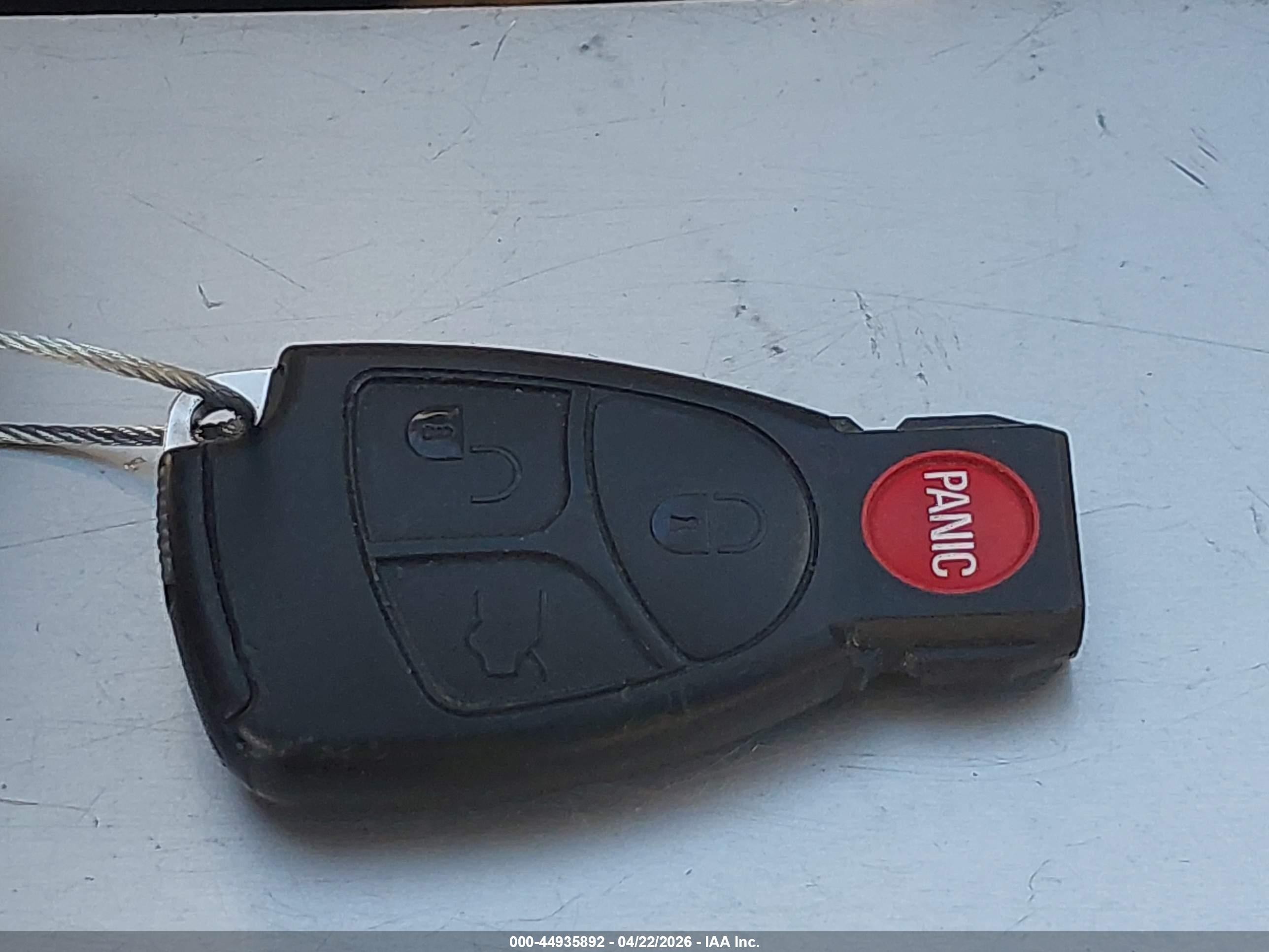 2006 Mercedes-benz Clk 500 Red vin: WDBTK75G46T067308