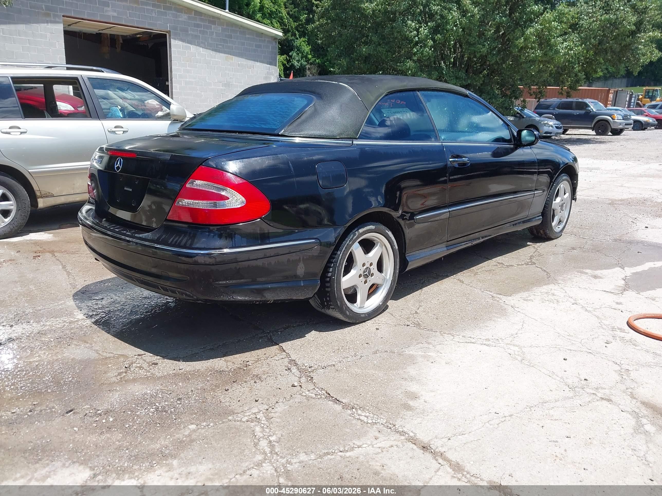 2004 Mercedes-benz Clk 500   Black vin: WDBTK75G54T016655