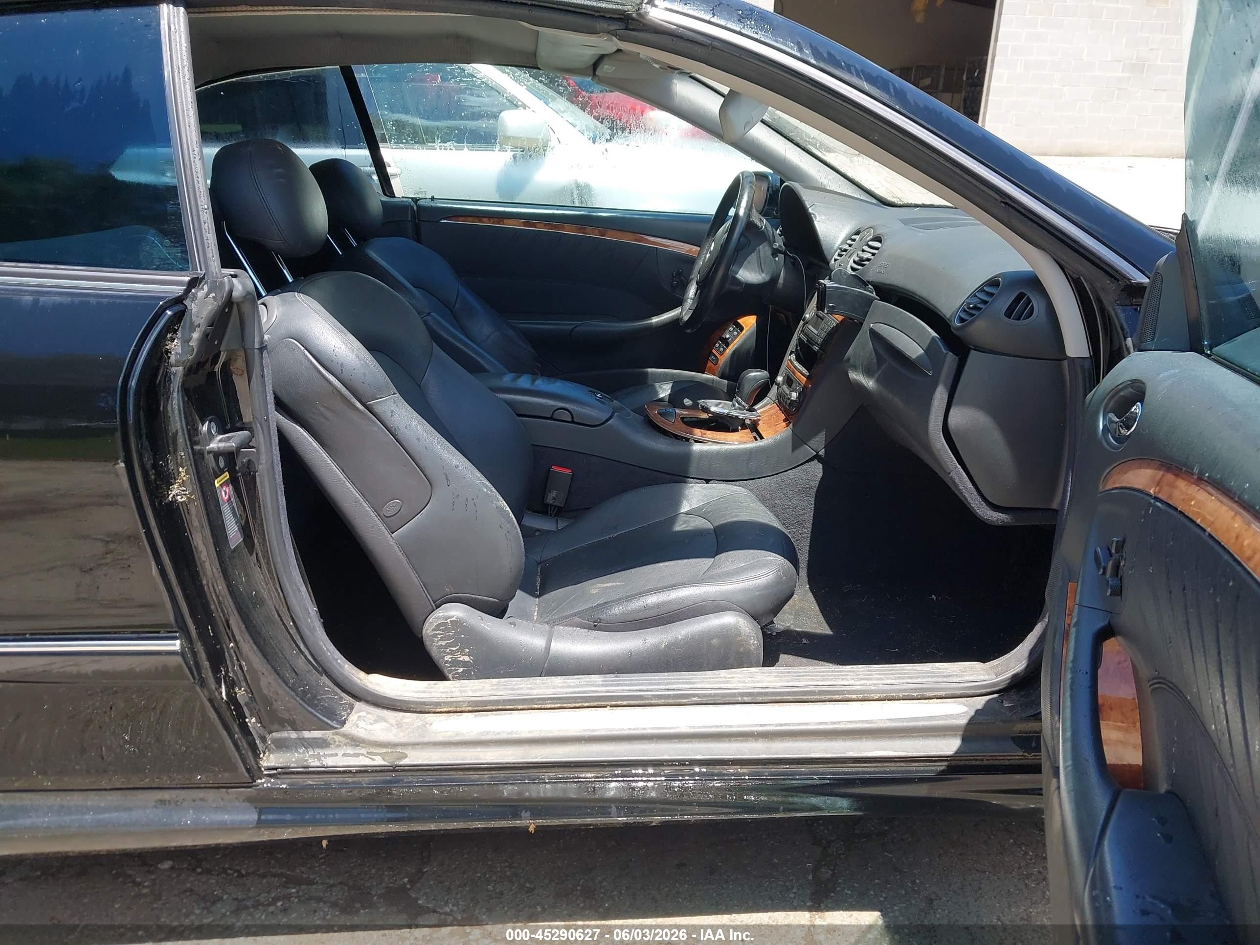 2004 Mercedes-benz Clk 500   Black vin: WDBTK75G54T016655