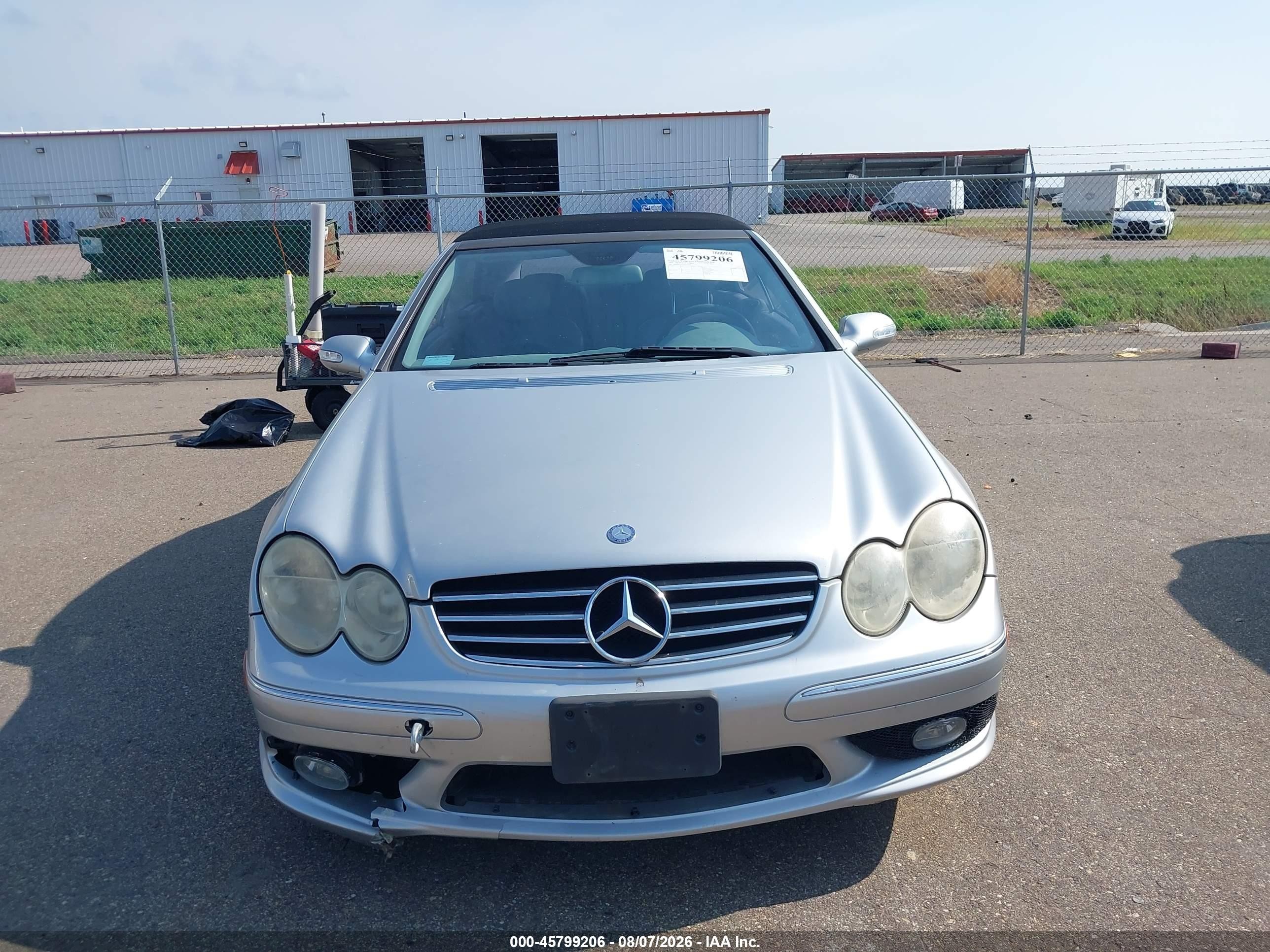 2004 Mercedes-benz Clk 500   Silver vin: WDBTK75G54T018356
