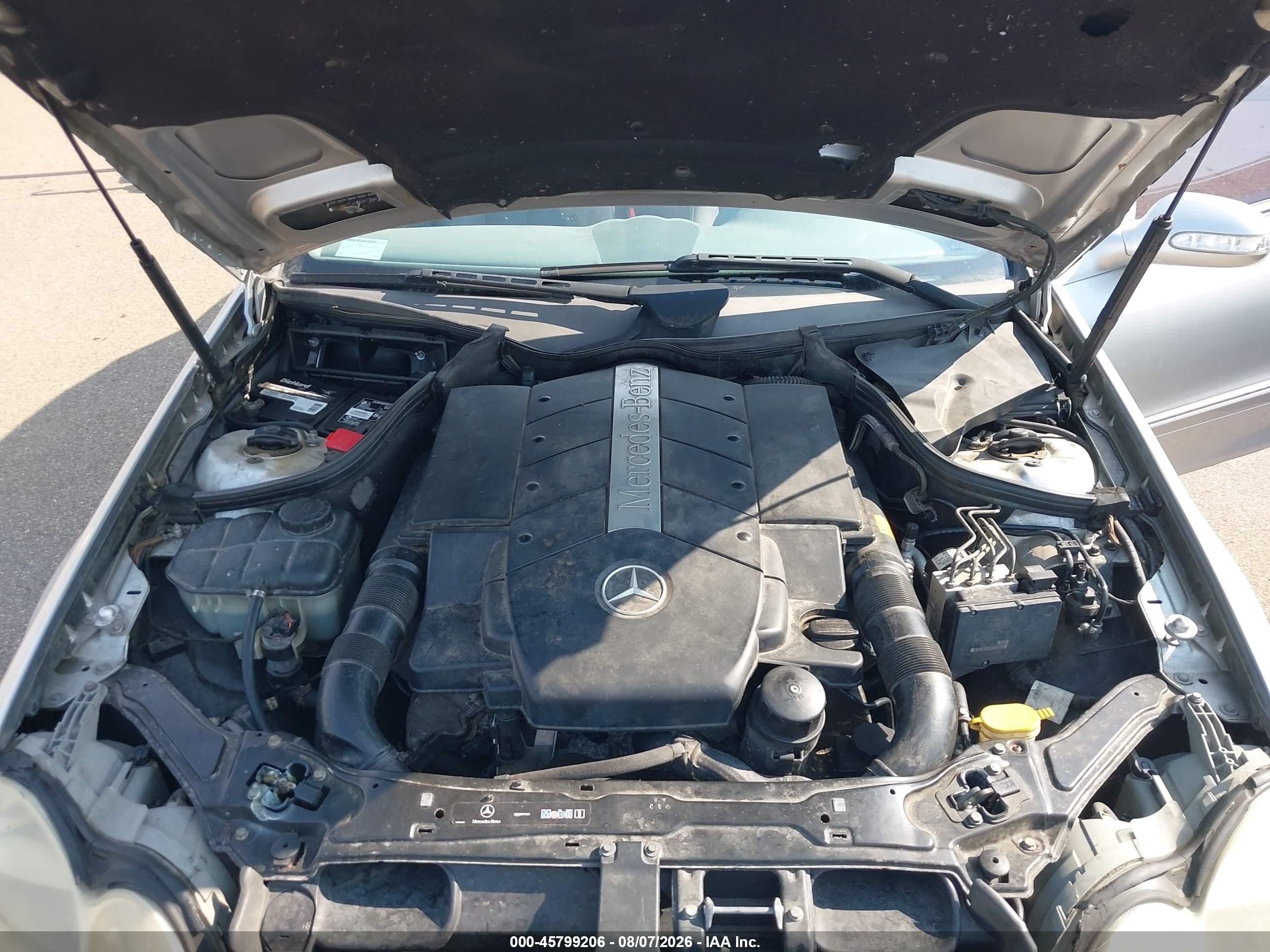 2004 Mercedes-benz Clk 500   Silver vin: WDBTK75G54T018356