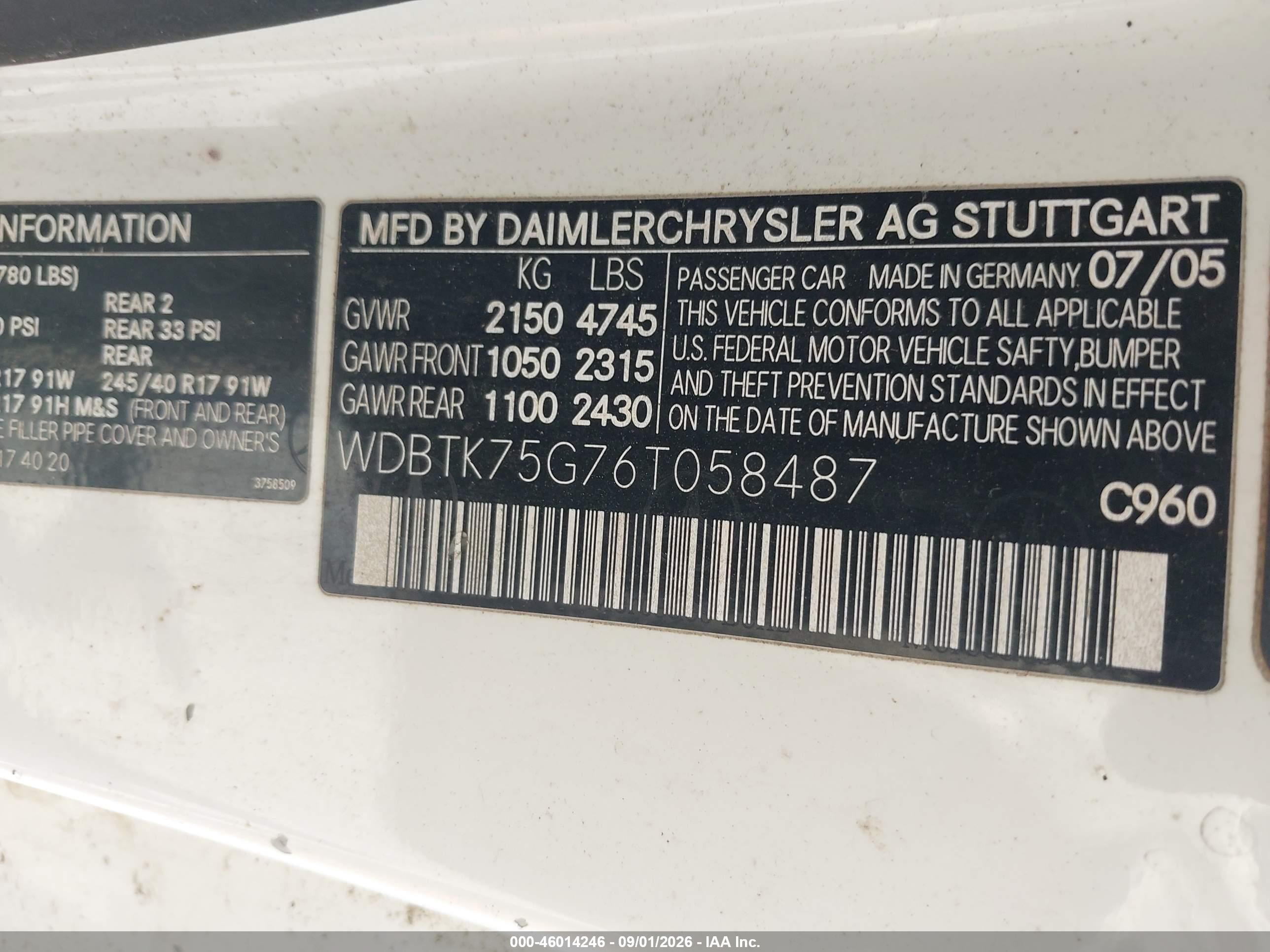 2006 Mercedes-benz Clk 500   White vin: WDBTK75G76T058487