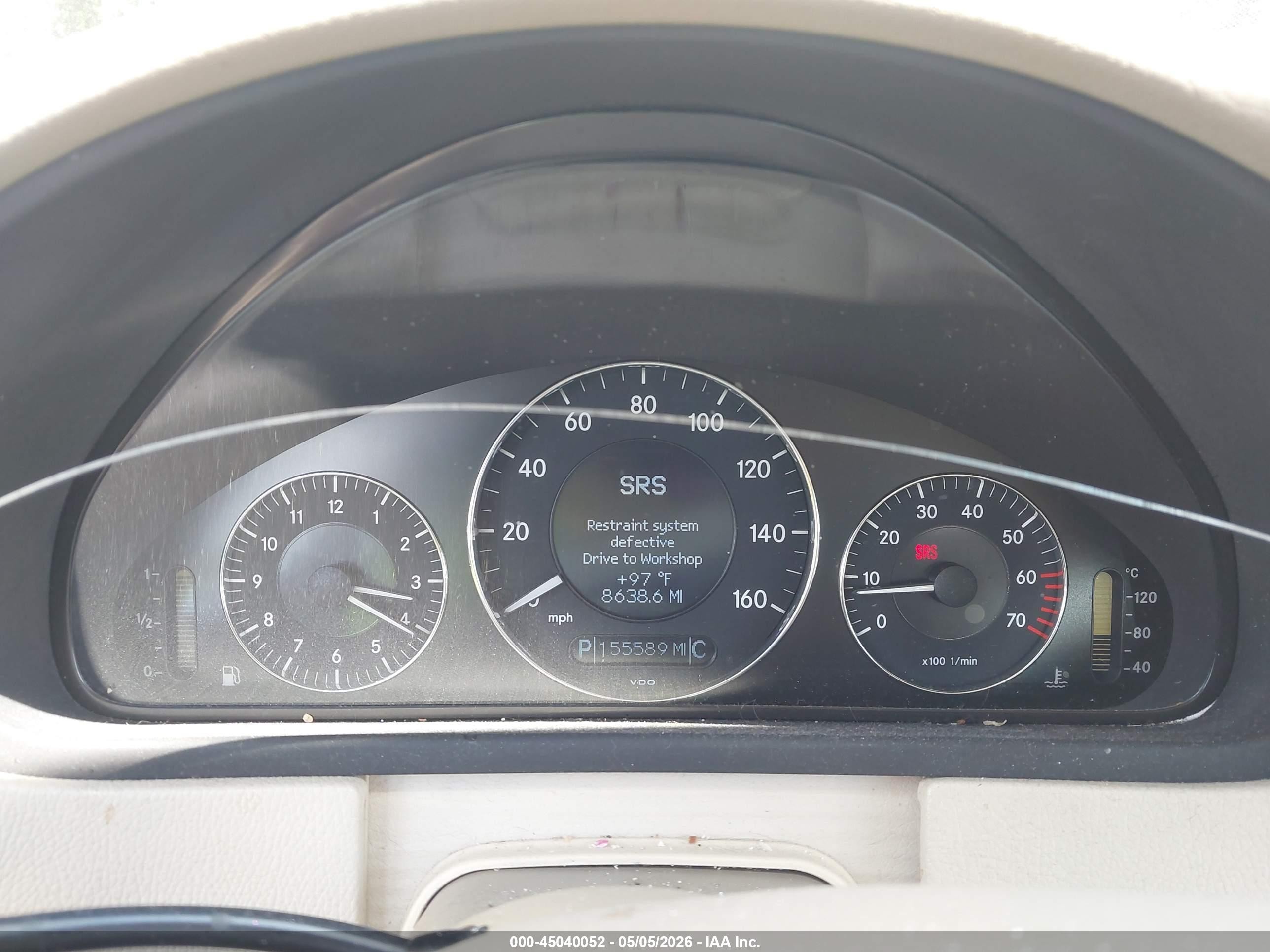 2005 Mercedes-benz Clk 500   Red vin: WDBTK75G85T040174