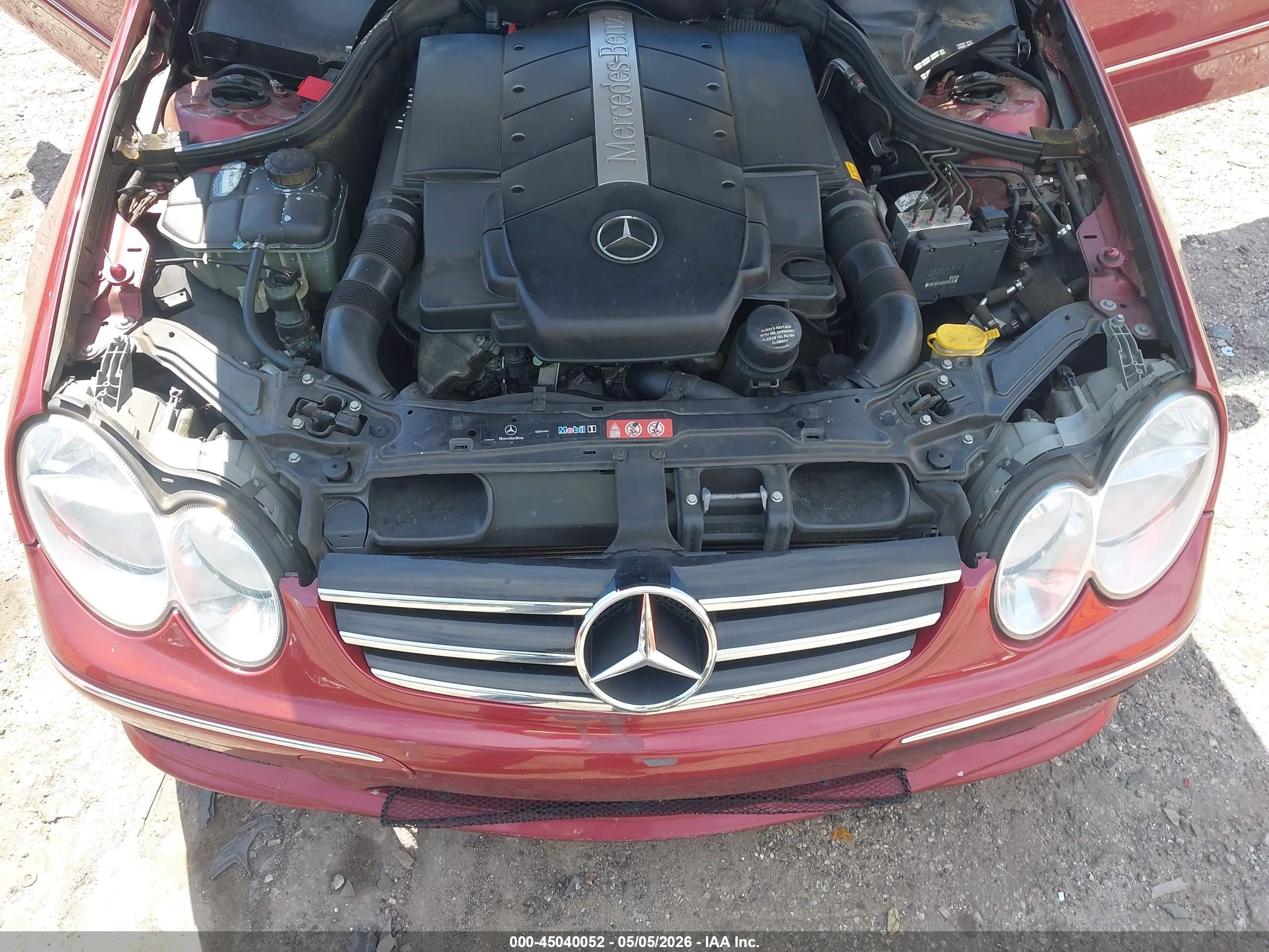 2005 Mercedes-benz Clk 500   Red vin: WDBTK75G85T040174