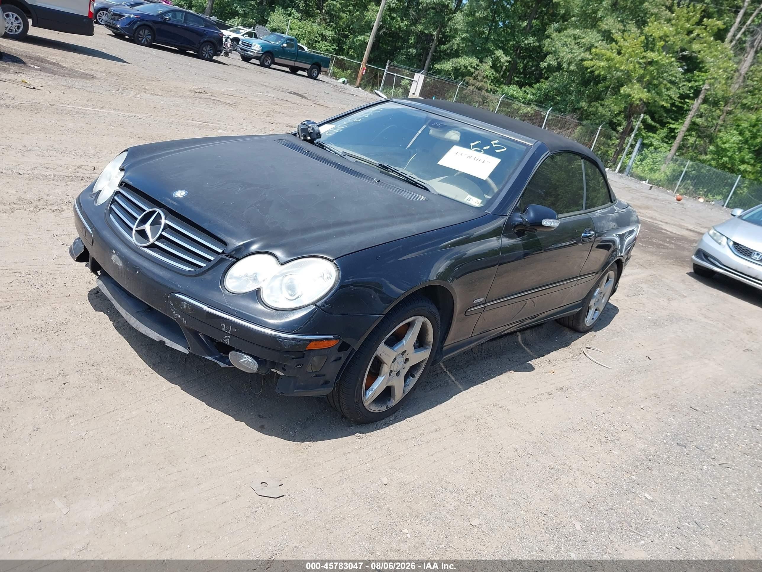 2005 Mercedes-benz Clk 500   Black vin: WDBTK75G85T044029