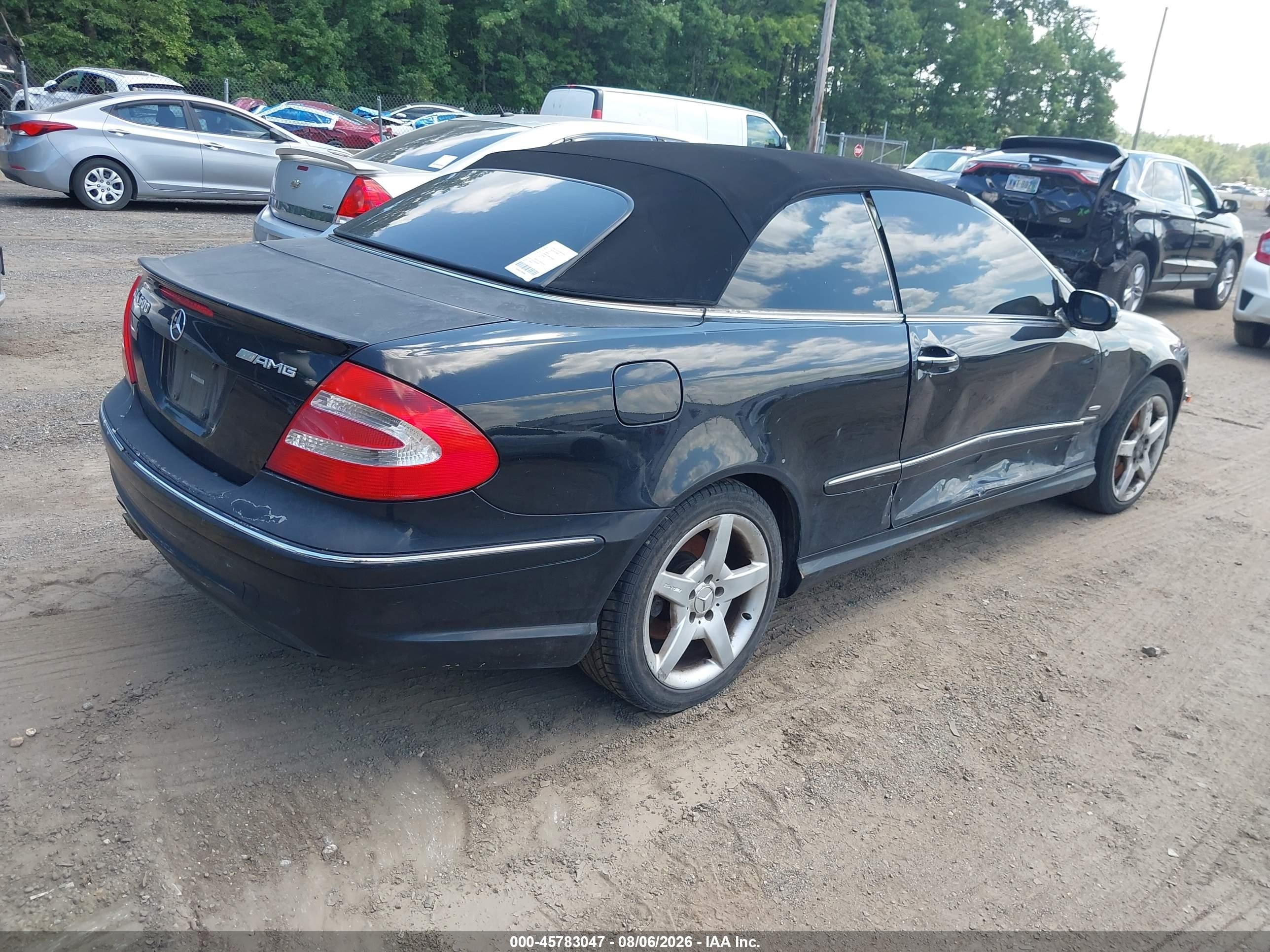 2005 Mercedes-benz Clk 500   Black vin: WDBTK75G85T044029