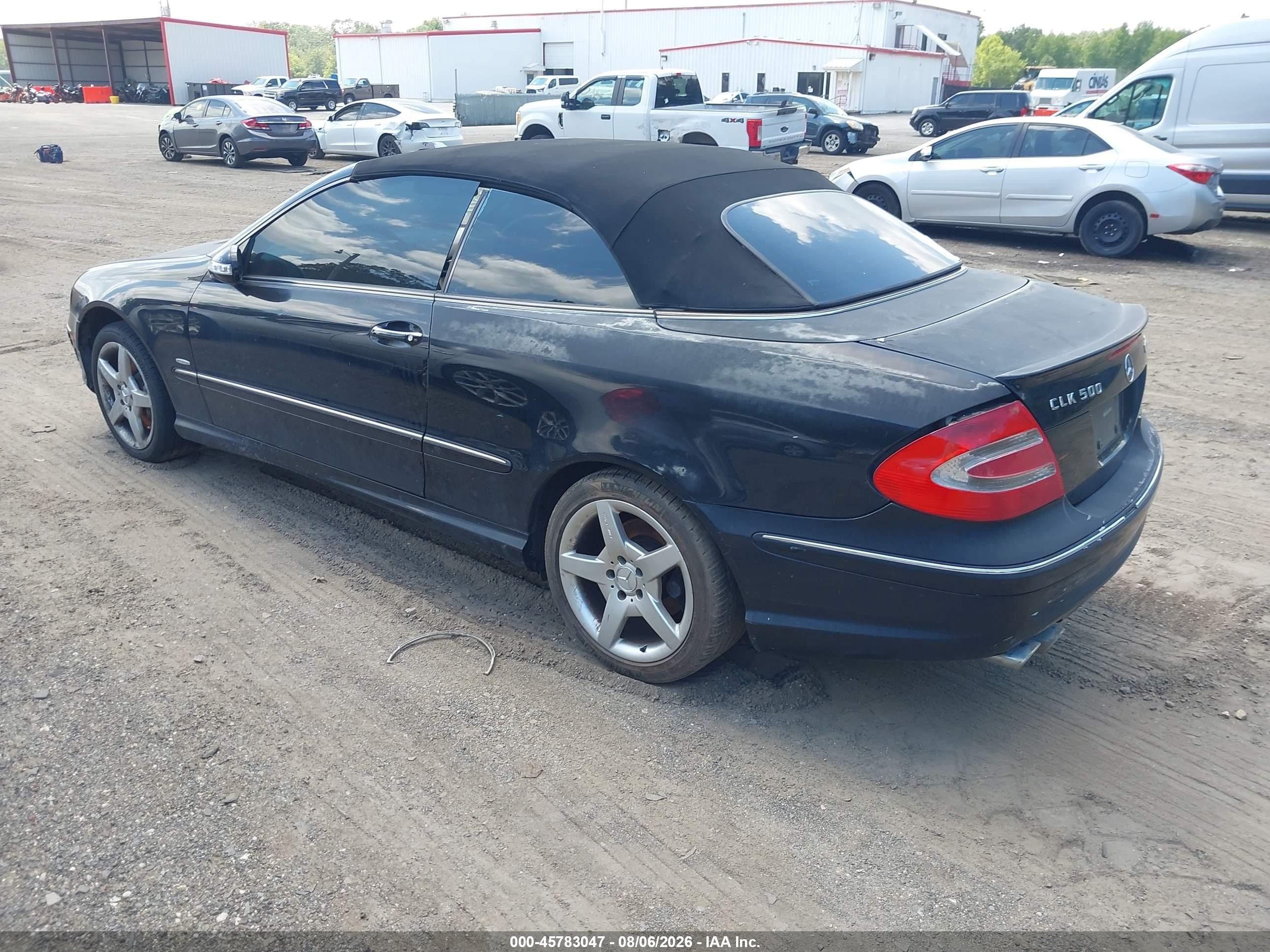 2005 Mercedes-benz Clk 500   Black vin: WDBTK75G85T044029