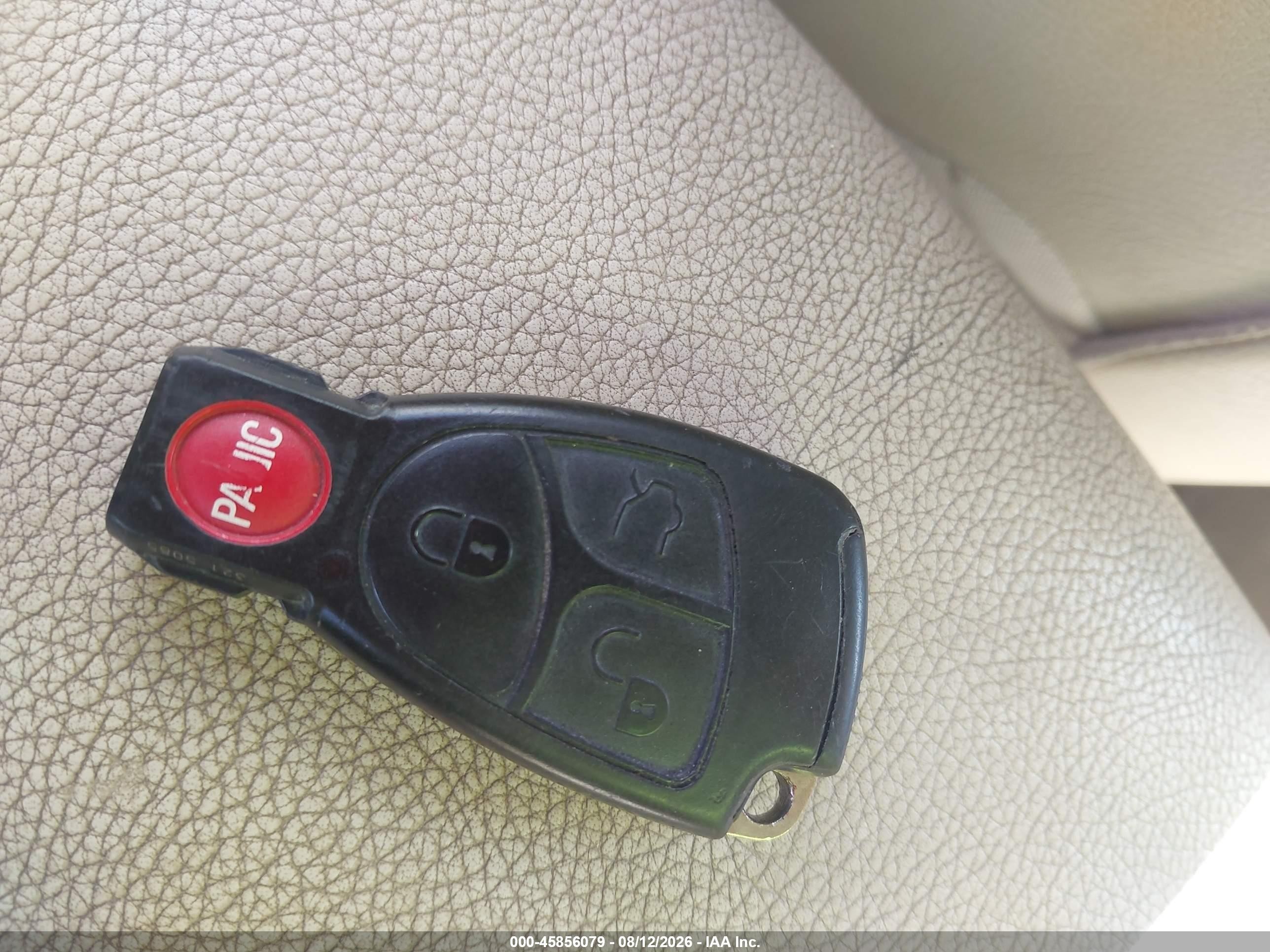2005 Mercedes-benz Clk 500   Red vin: WDBTK75G95T052852