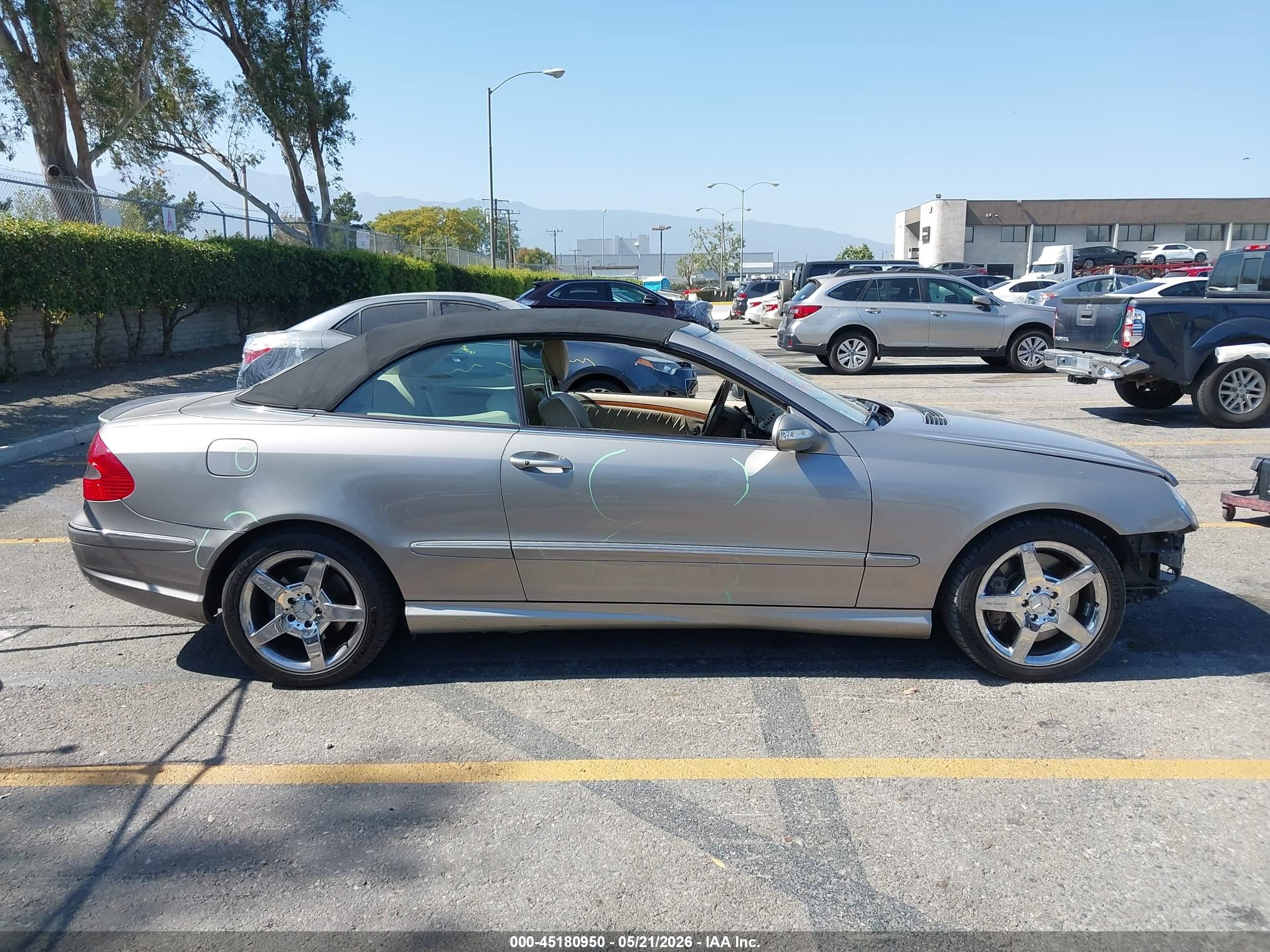 2006 Mercedes-benz Clk 500   Золотой vin: WDBTK75J26F175355
