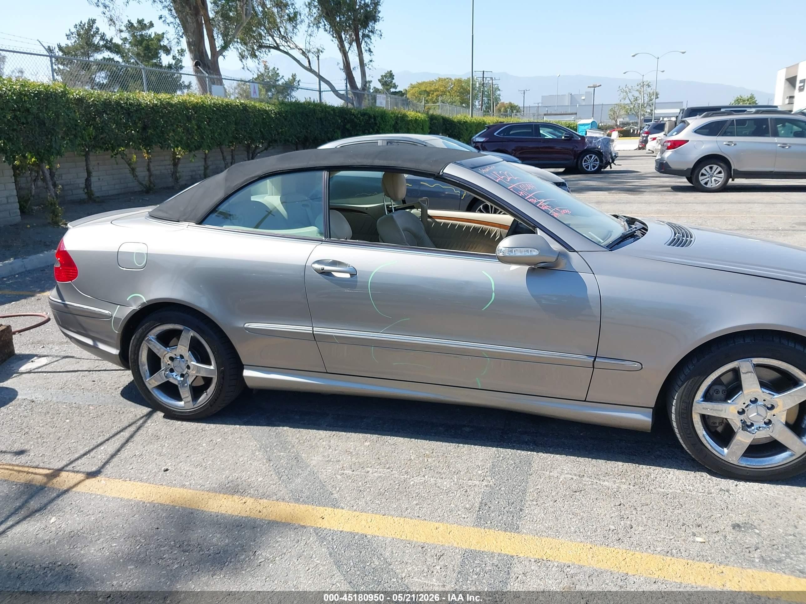 2006 Mercedes-benz Clk 500   Золотой vin: WDBTK75J26F175355