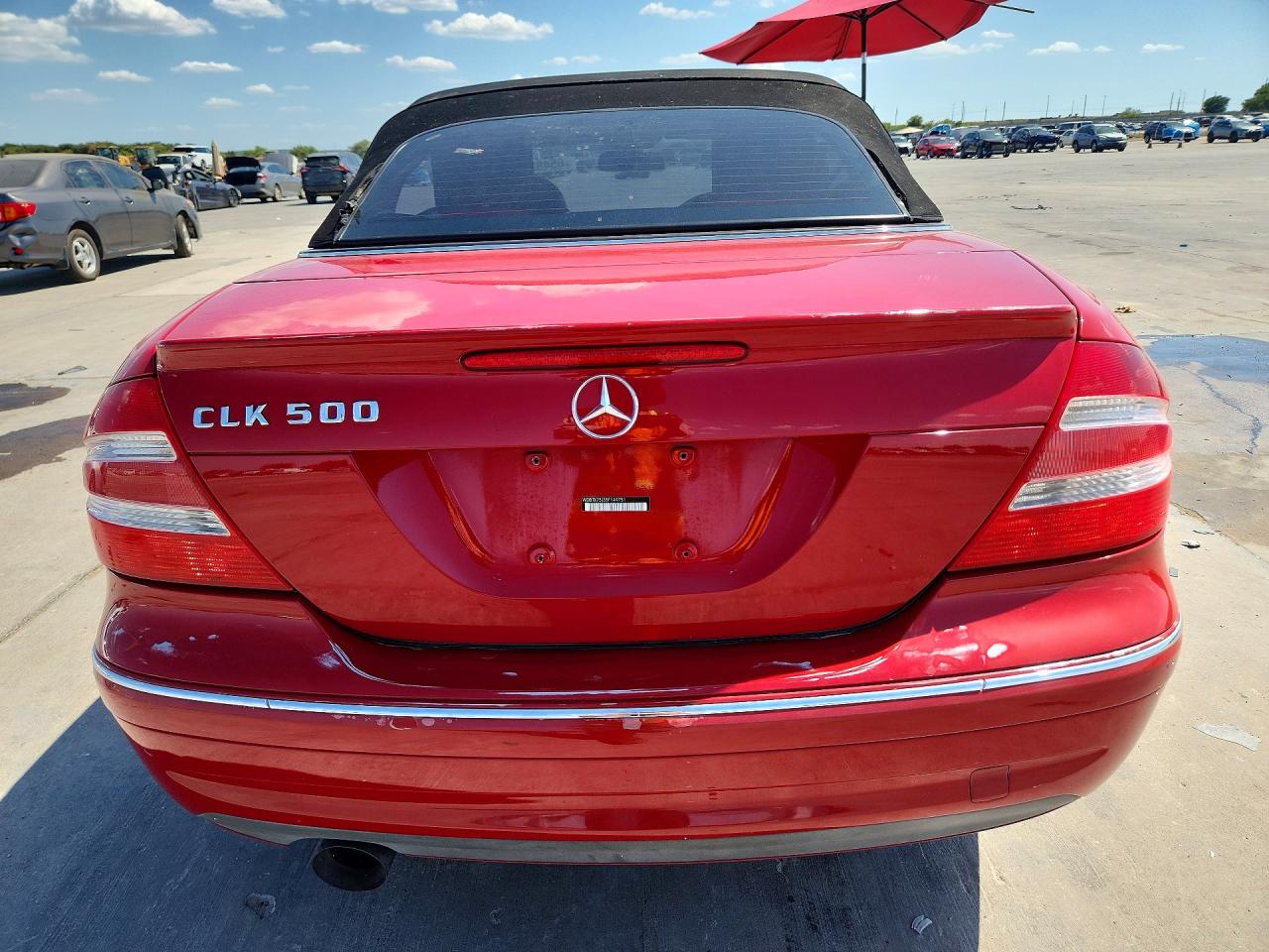 2005 Mercedes-benz Clk 500 Red vin: WDBTK75J35F149751