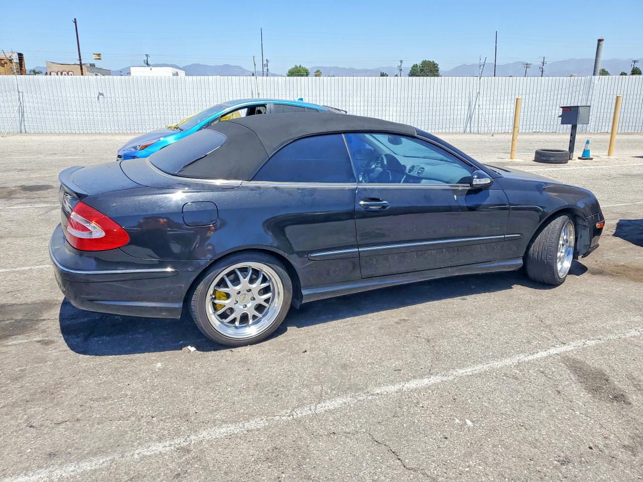 2005 Mercedes-benz Clk 500 Black vin: WDBTK75J55F138170
