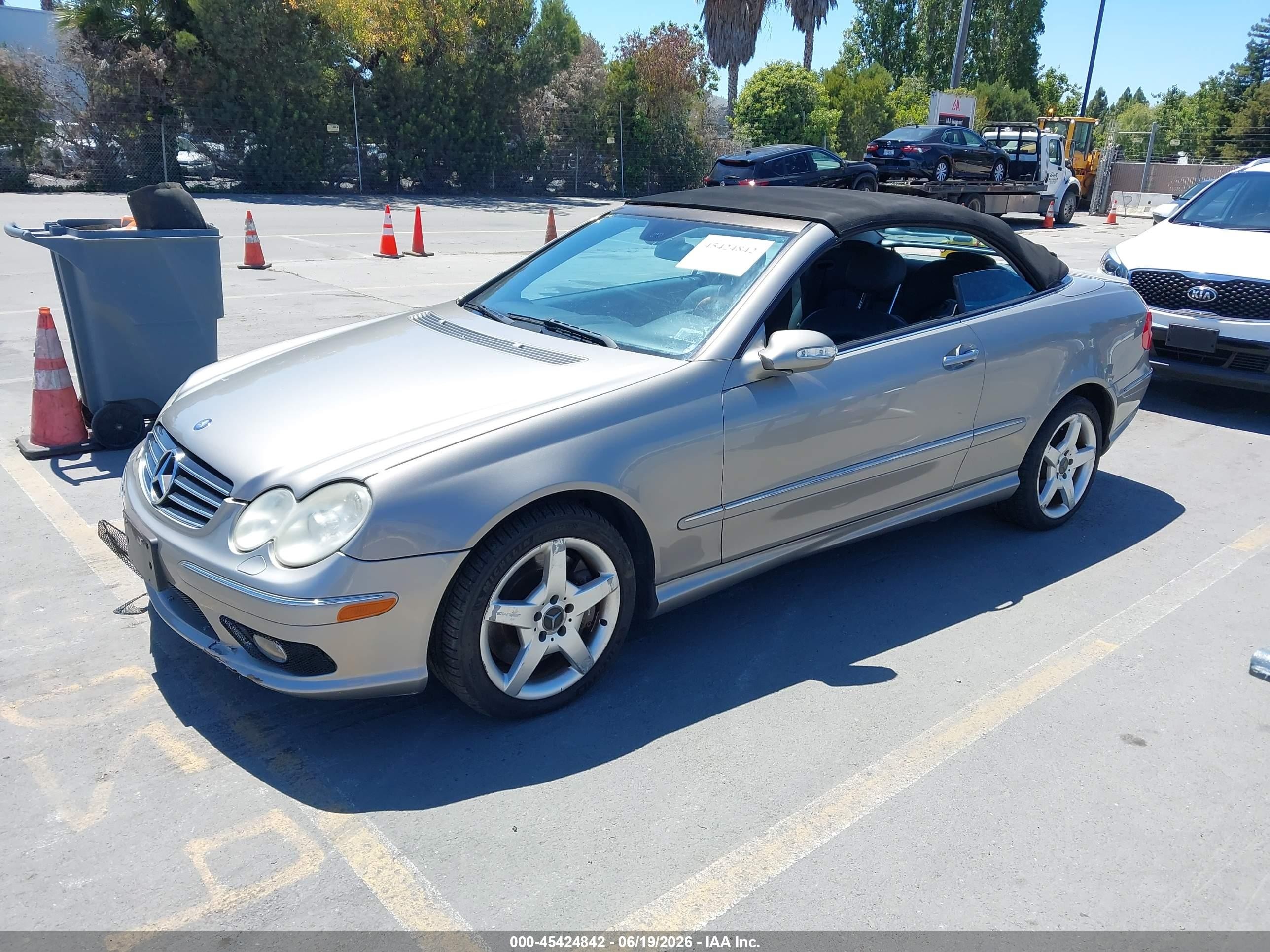 2005 Mercedes-benz Clk 500 Silver vin: WDBTK75J65F137142